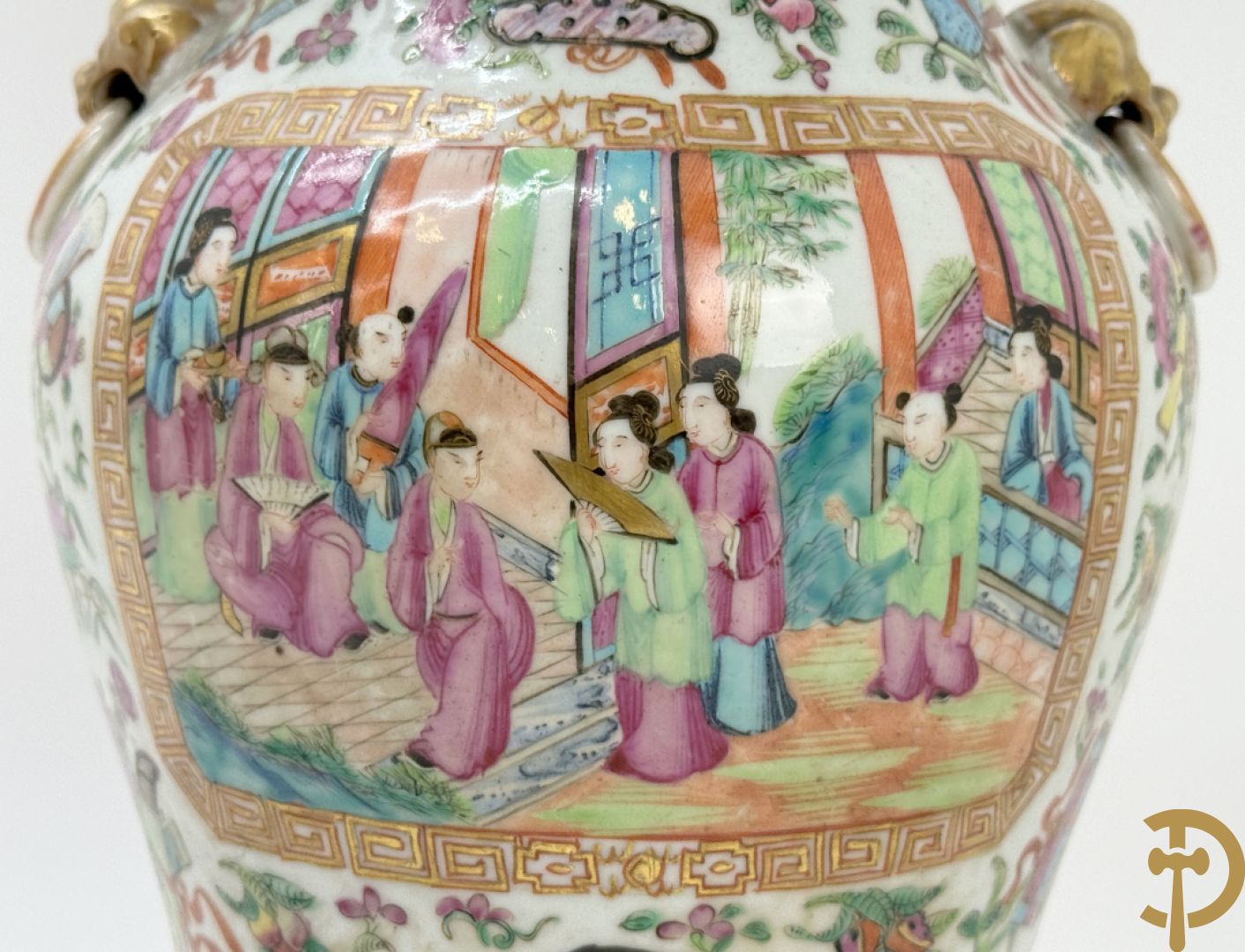 Paar Chinese porseleinen Kanton vazen