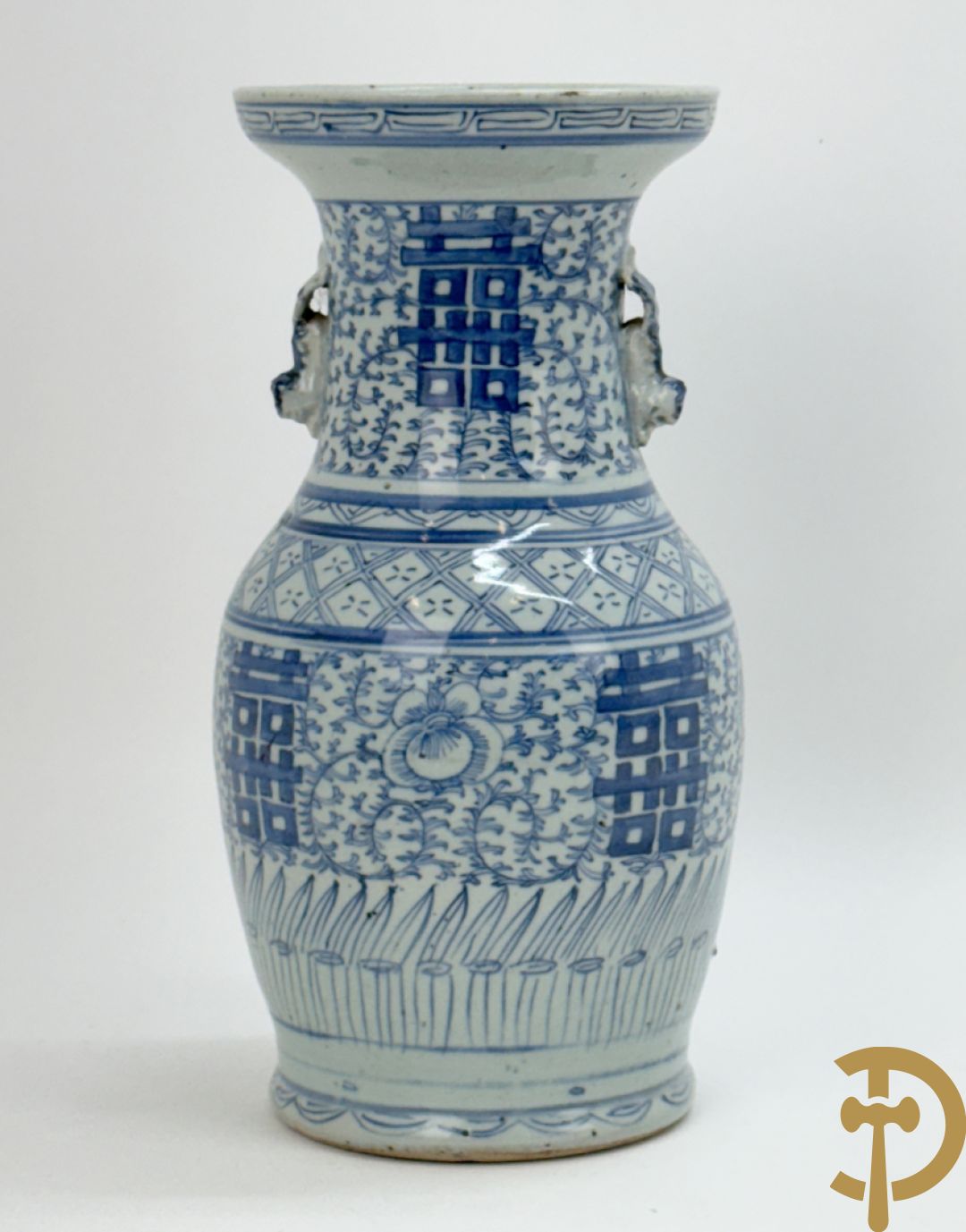 Chinese porseleinen blauw/wit vaas met tekens