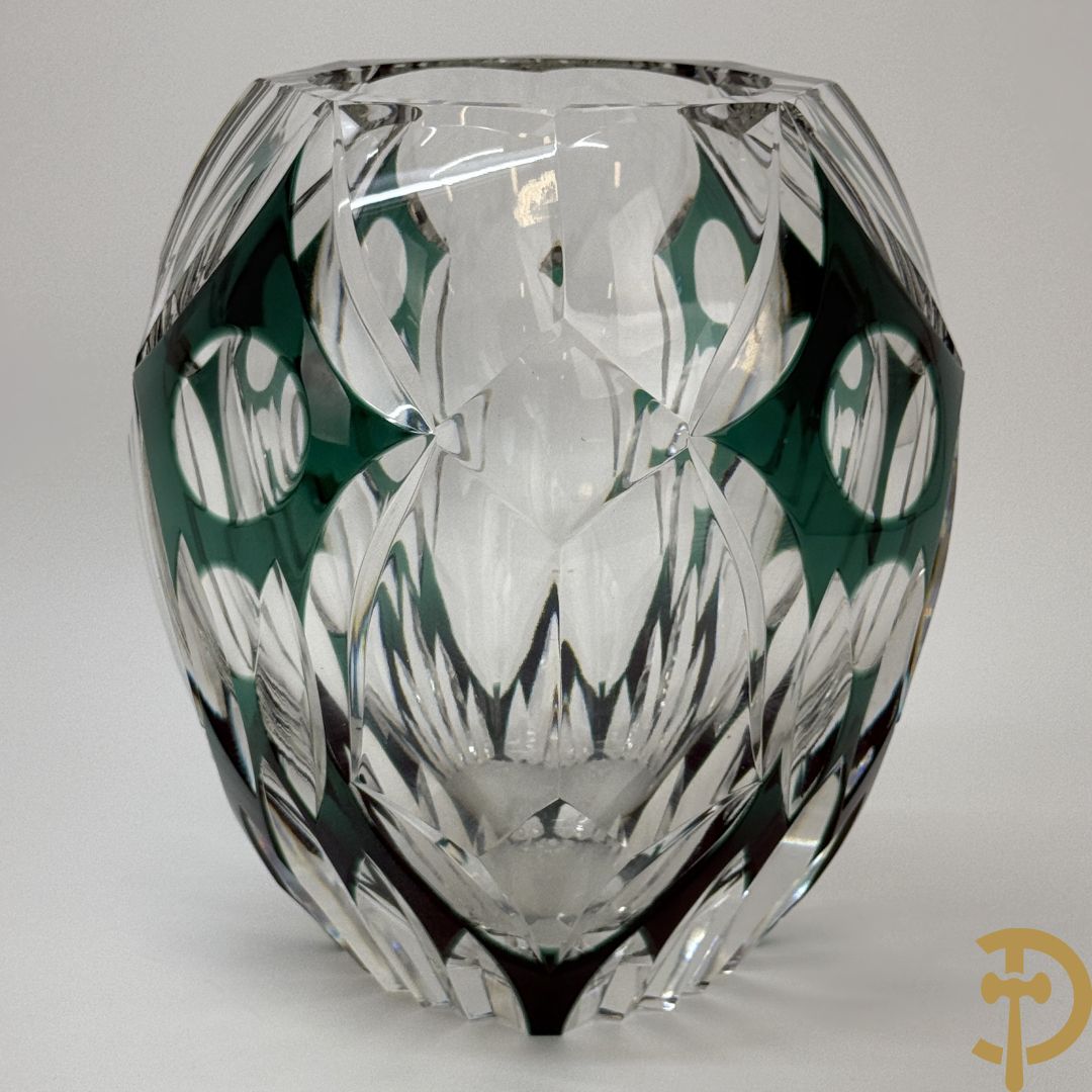 Bolle groene handgeslepen kristallen Val-Saint-Lambert vaas
