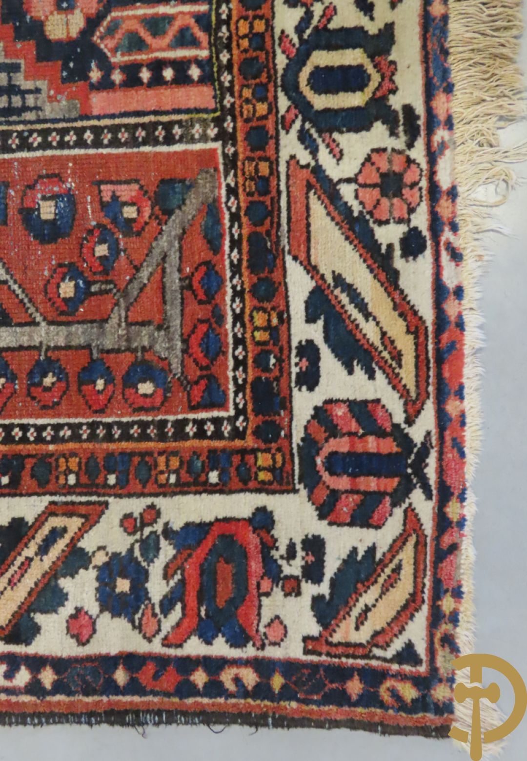 Oosters handgeknoopt tapijt met patronen + Oosterse handgeknoopte loper + kamelenmat