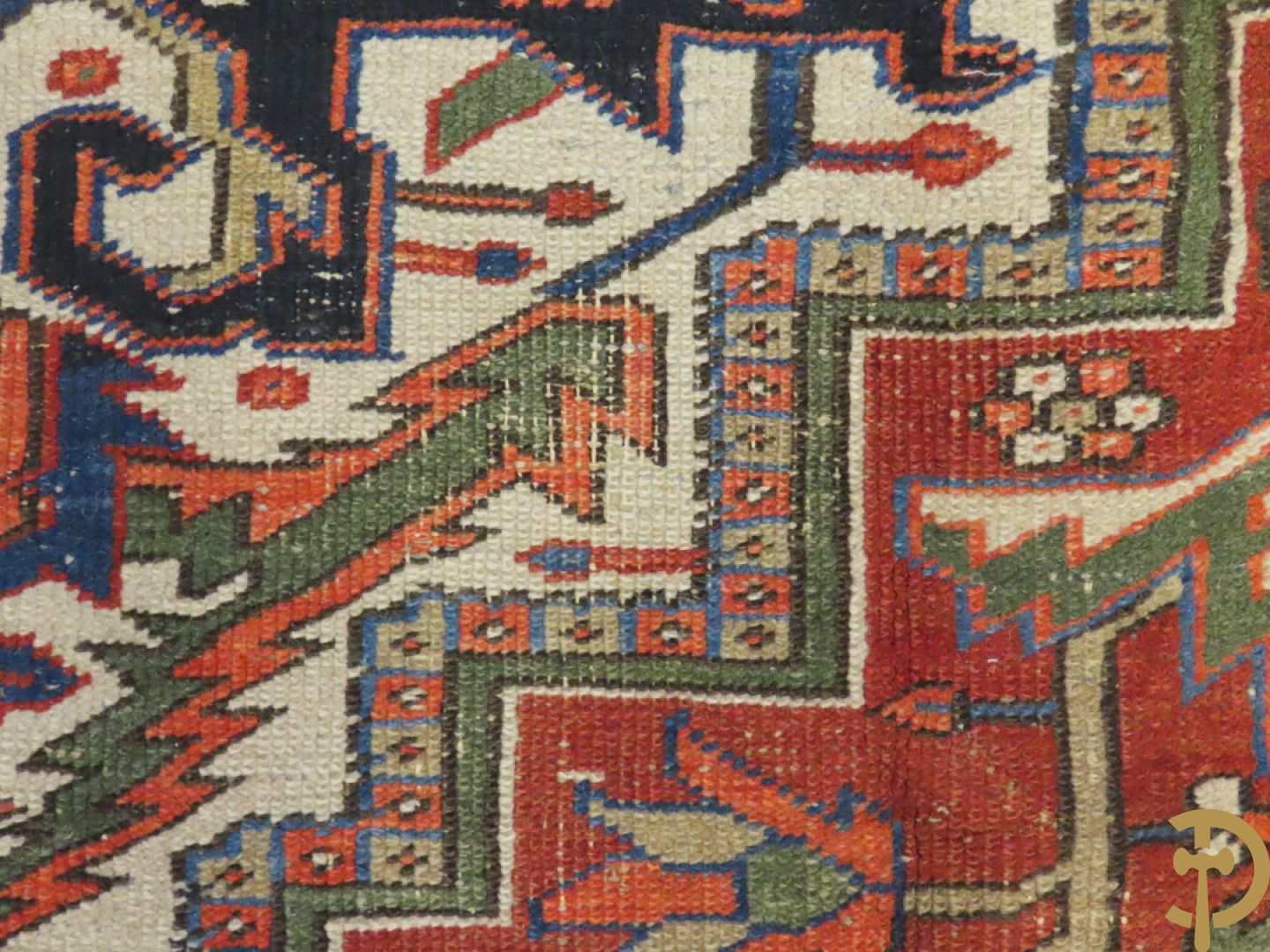 Antiek oosters handgeknoopt tapijt heriz