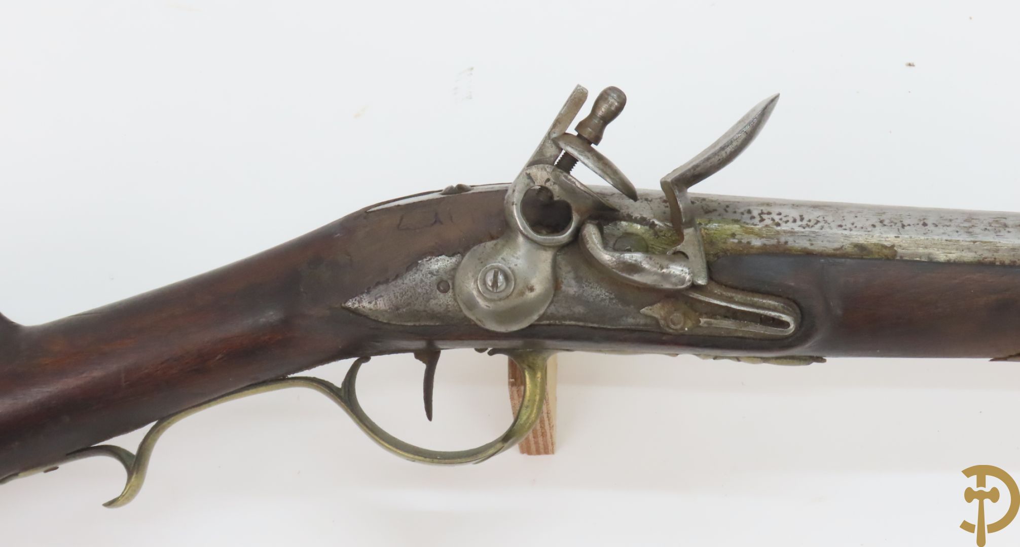 Antiek silex geweer met opstamper - (Antiek sierwapen daterend voor 1893 - kopers gebonden aan de Belgische wetgeving)