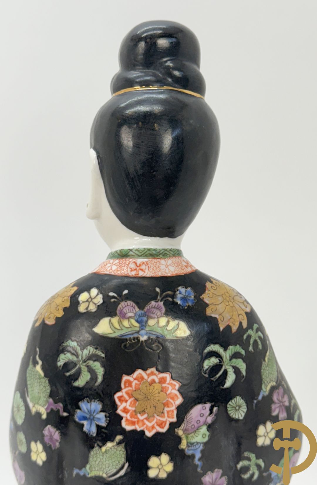 Porseleinen handbeschilderde geisha