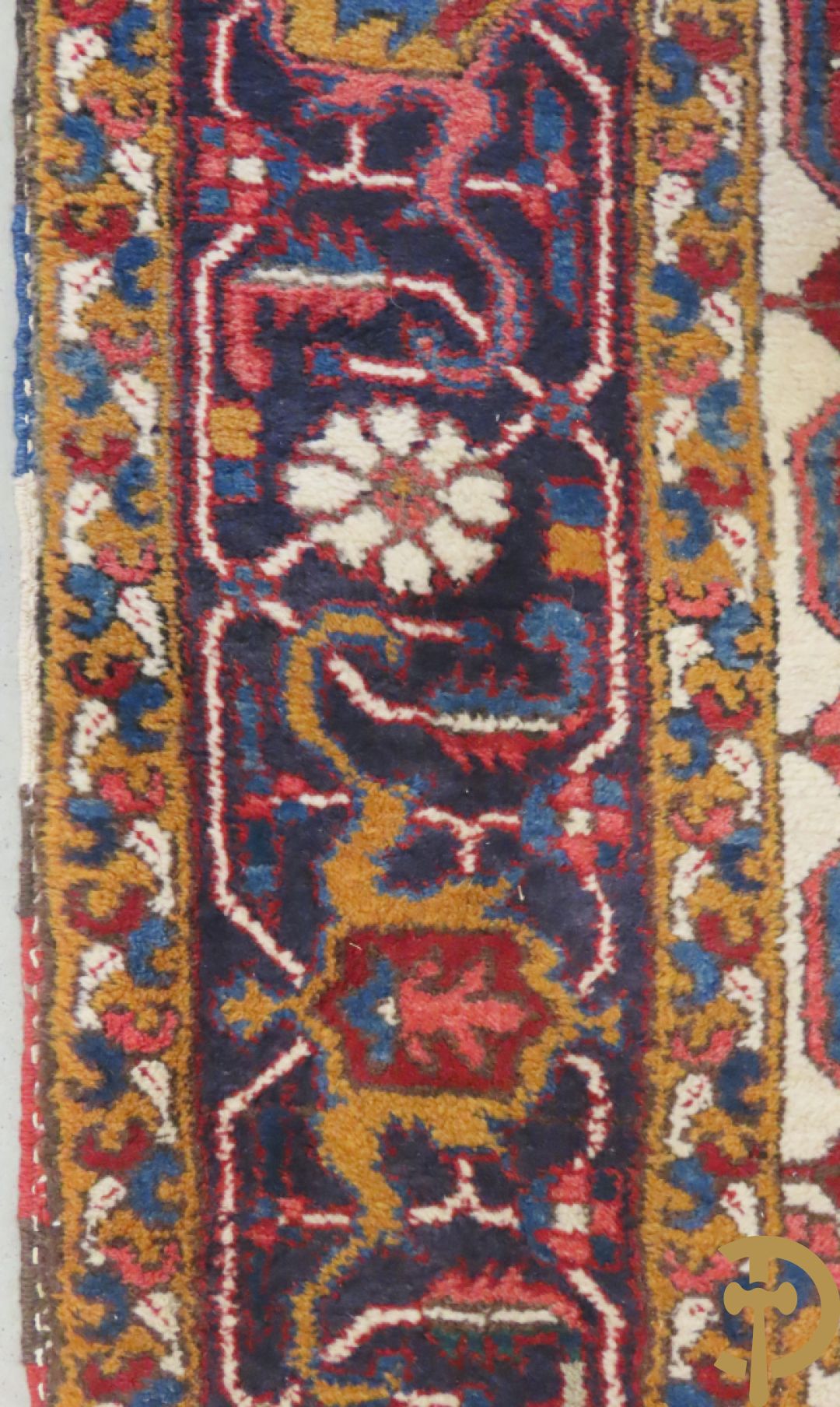 Oosters handgeknoopt tapijt Heriz