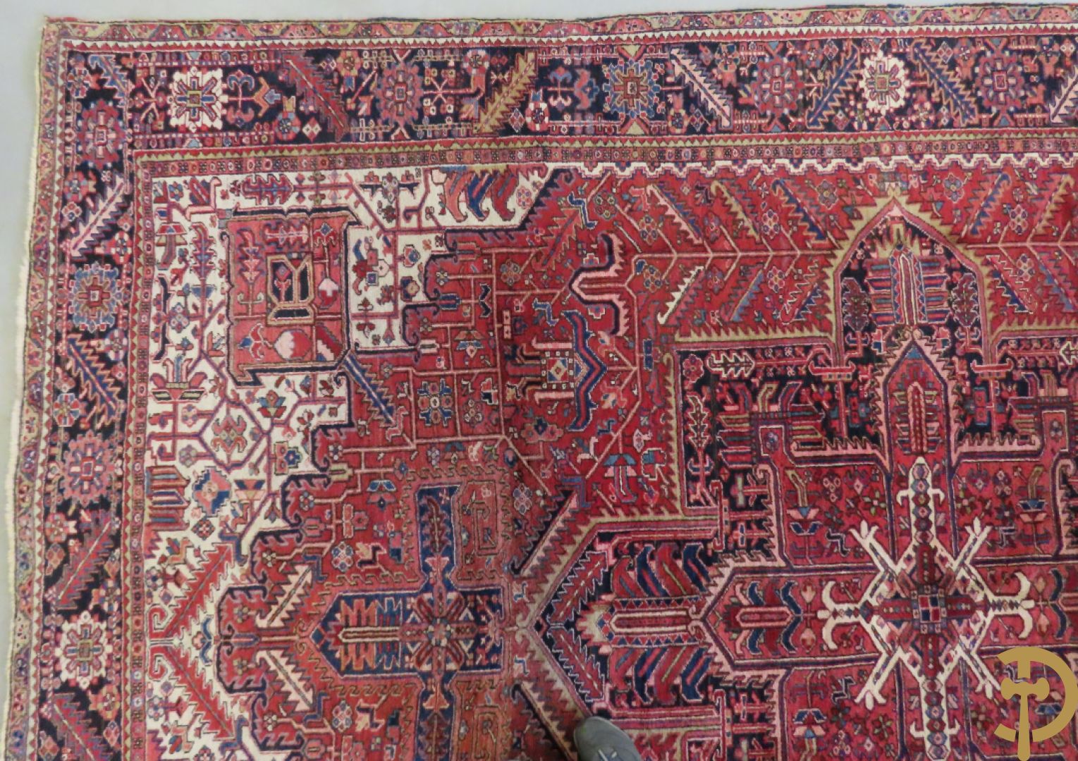 Oosters handgeknoopt tapijt Heriz