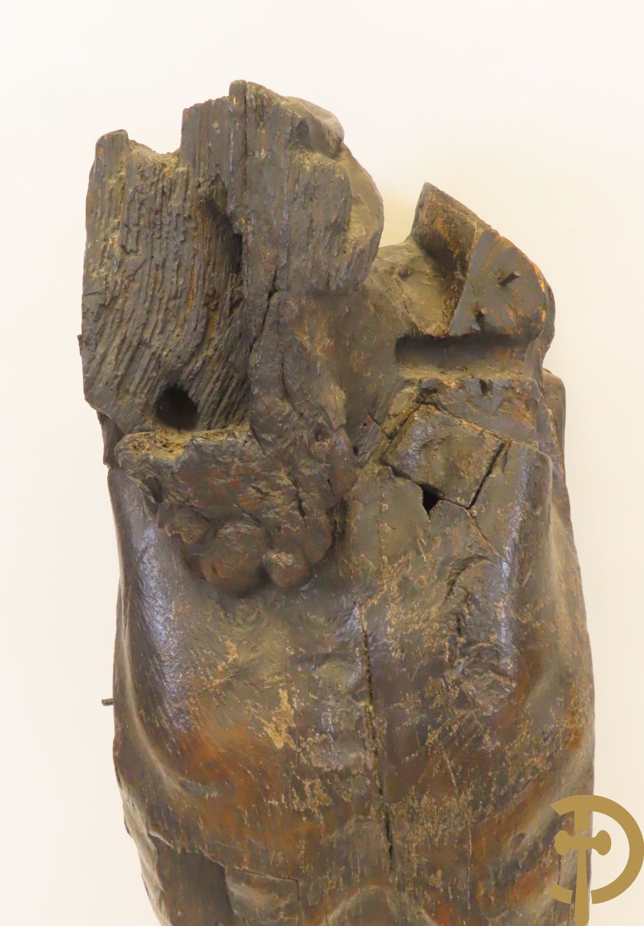 Antiek houtgesculpteerde fragment van Christus met lendendoek, 16e of 17e