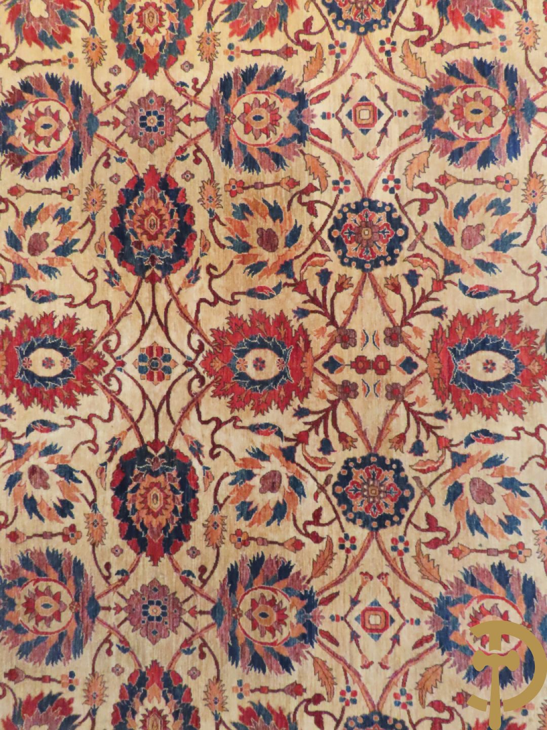 Iranees handgeknoopt tapijt, Tchubi Aryana Jyld