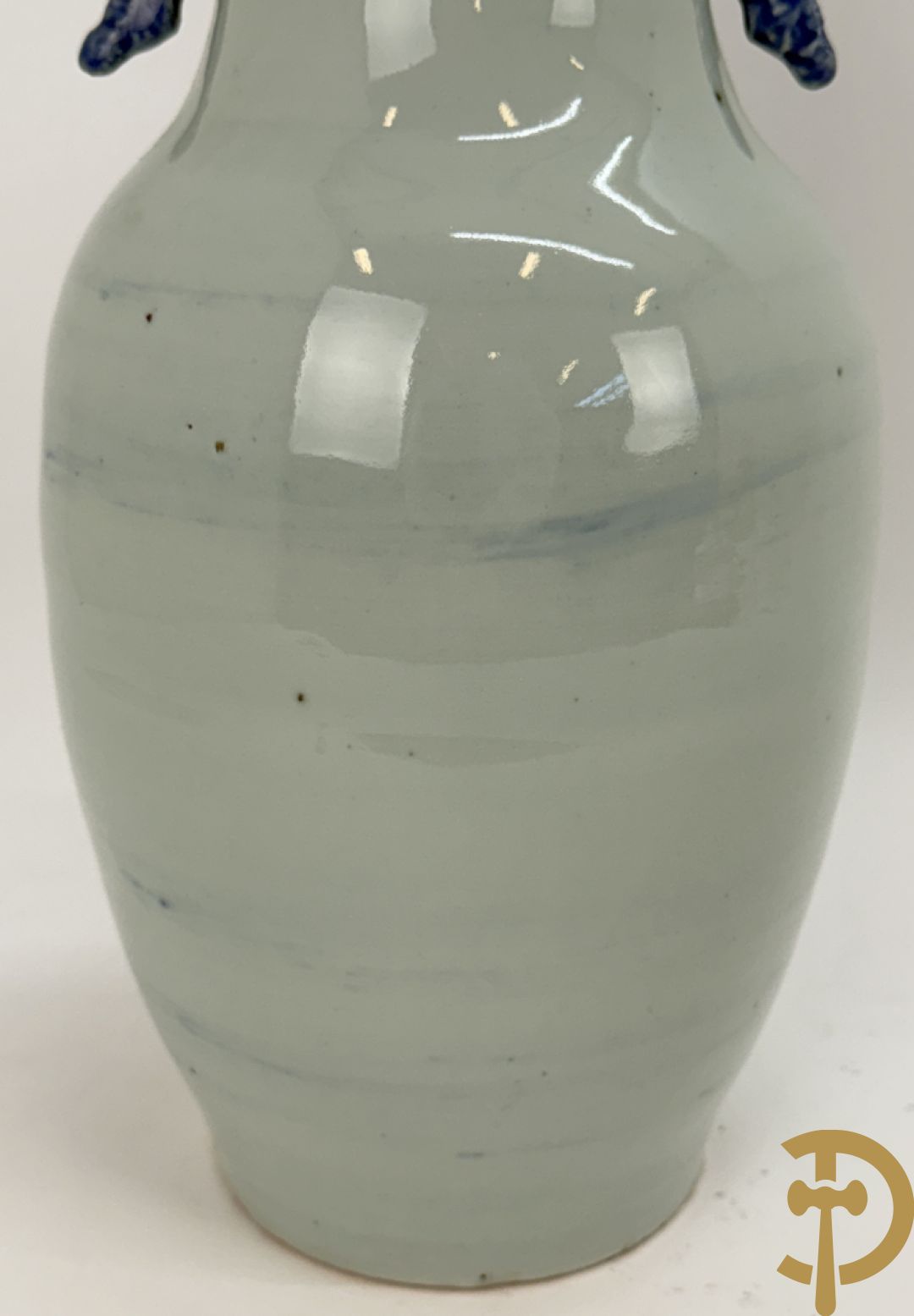 Chinese blauw/witte porseleinen vaas met bloemen en vogeldecor