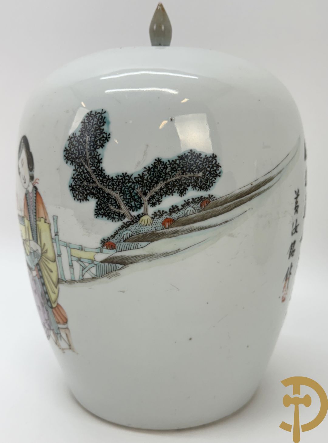 Chinese porseleinen dekselpotiche met vogel- en bloemendecor + Chinese porseleinen dekselkom met bloemen- en vogeldecor