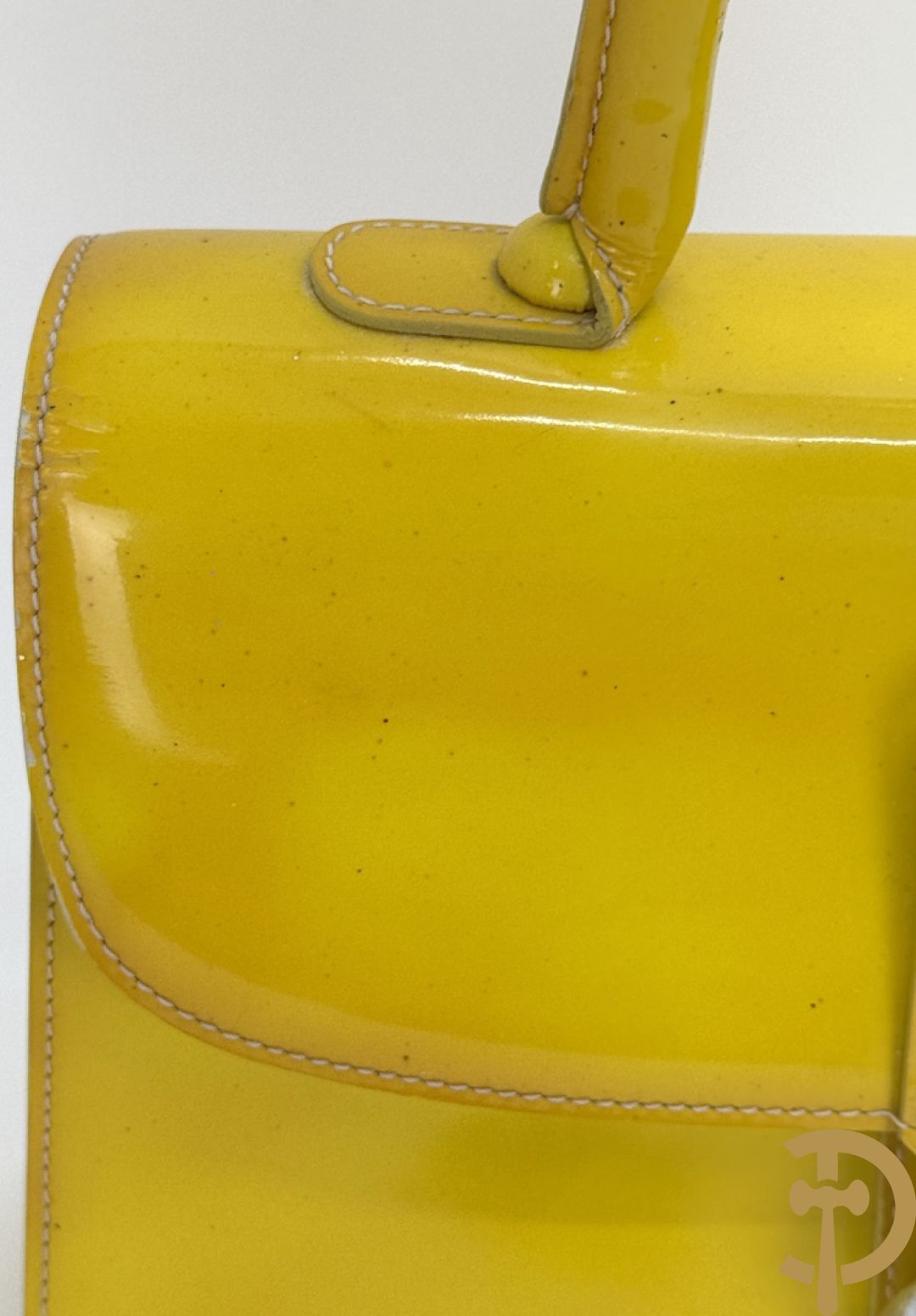 Unieke handtas Delvaux in fluo geel, model Brillant, gelimiteerde en genummerde serie 8/10, mode 2001 Landed - ontwerp van Walter Van Beirendonck uit 2001