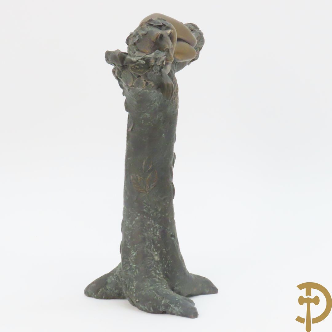 Gemonogrammeerd met symbool 