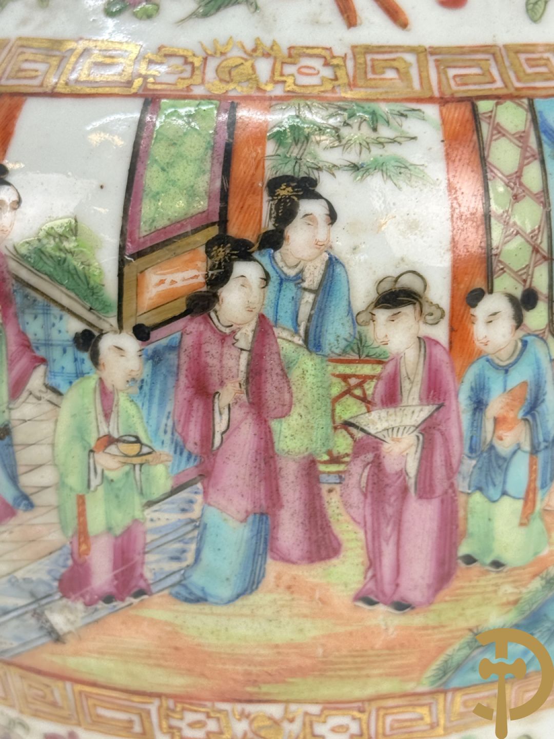 Paar Chinese porseleinen Kanton vazen