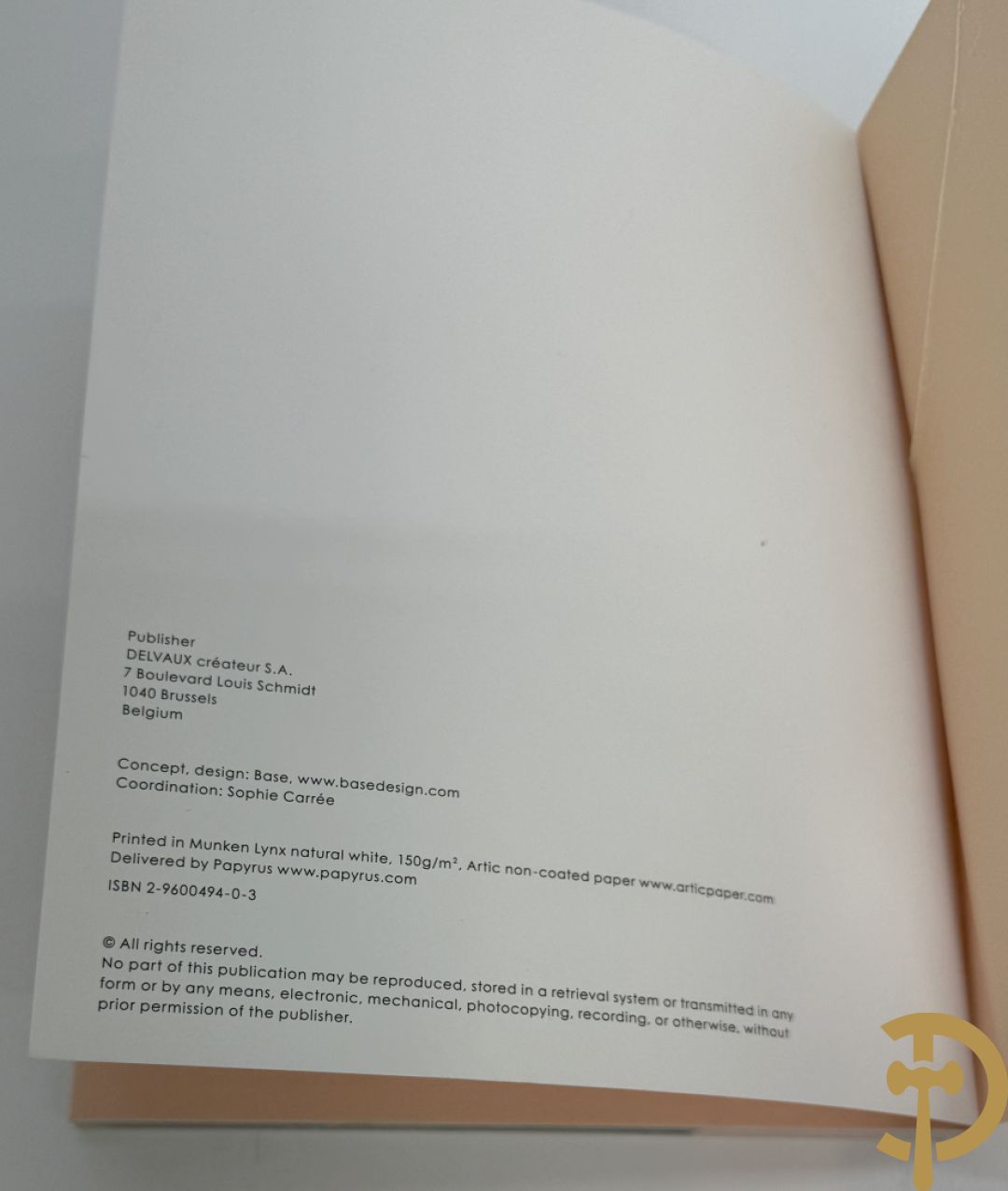 Bruine en zwart lederen handtas Delvaux + boek van Delvaux met documentatie