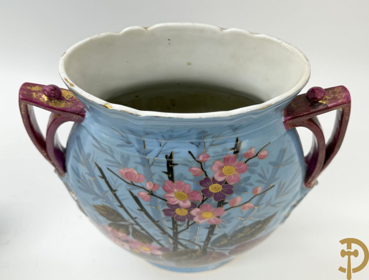 Paar porseleinen vazen met bloemendecor