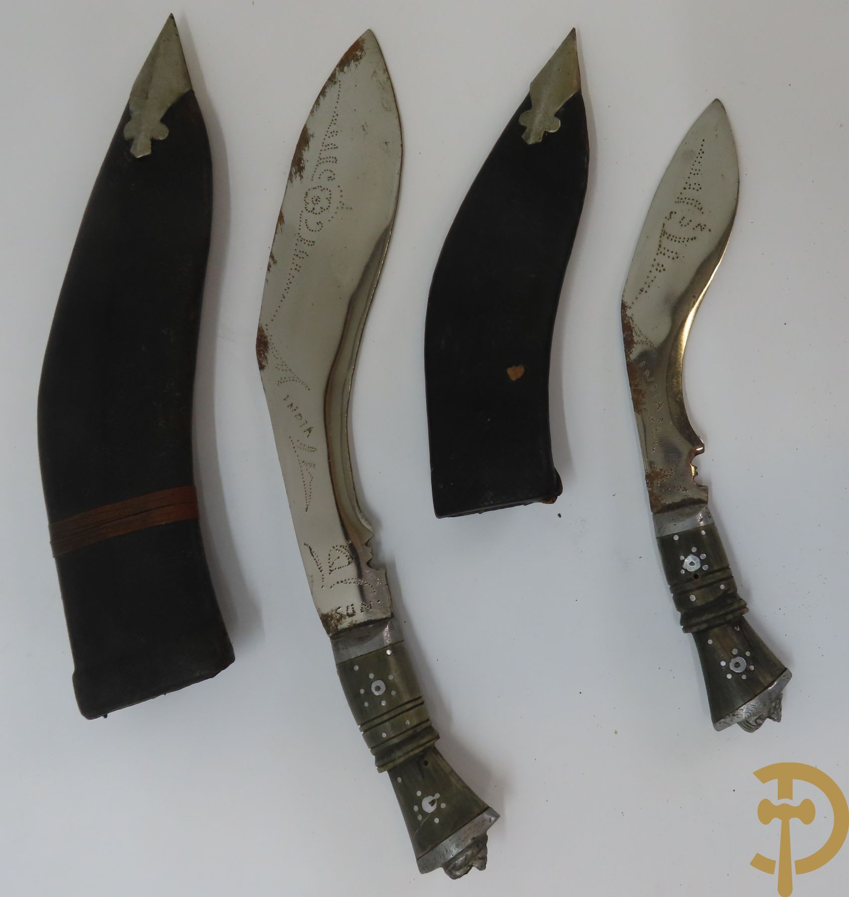 Verzameling Gurkha Kukri messen