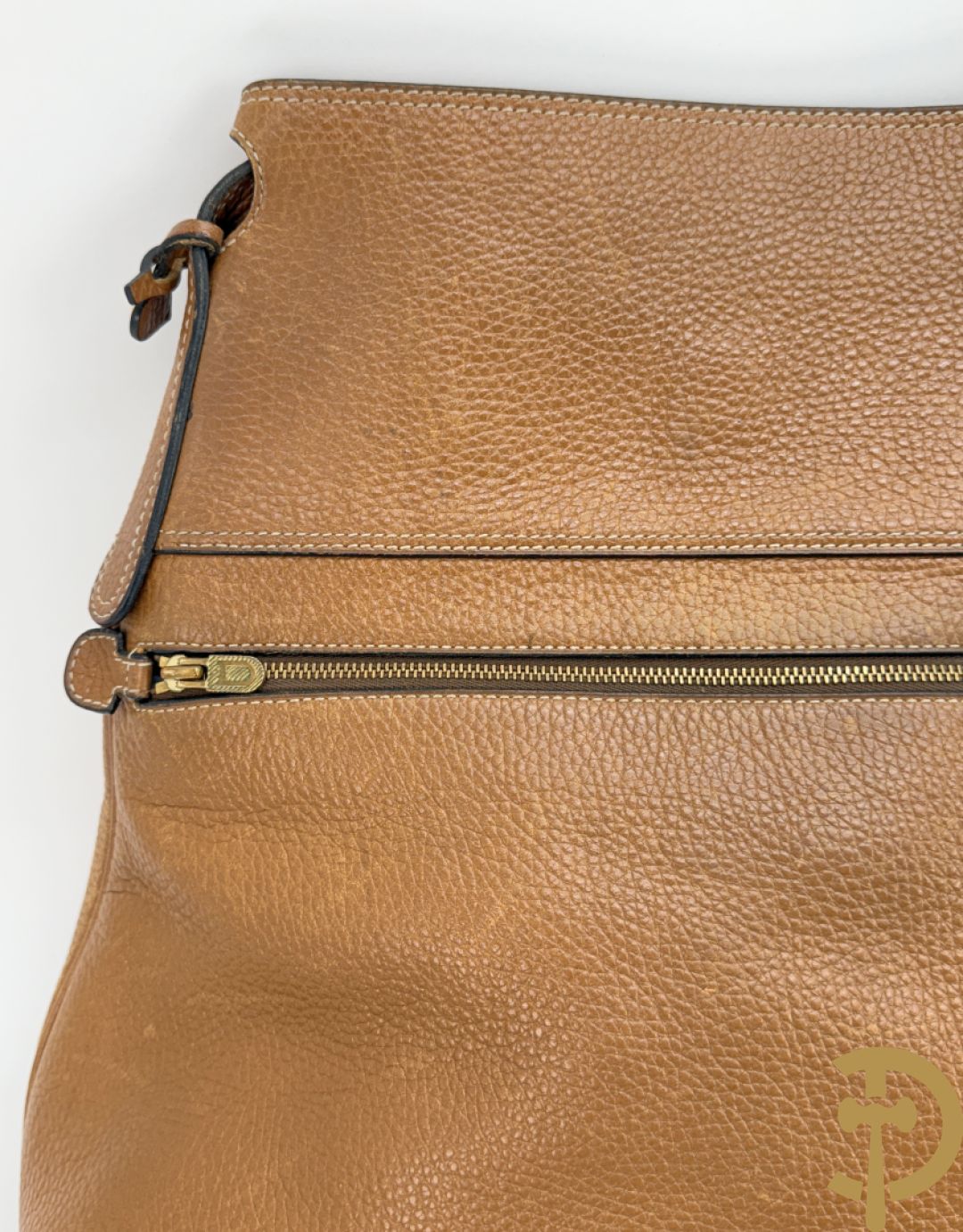 Cognac lederen schoudertas Faust Delvaux met bijhorende stoffen zak