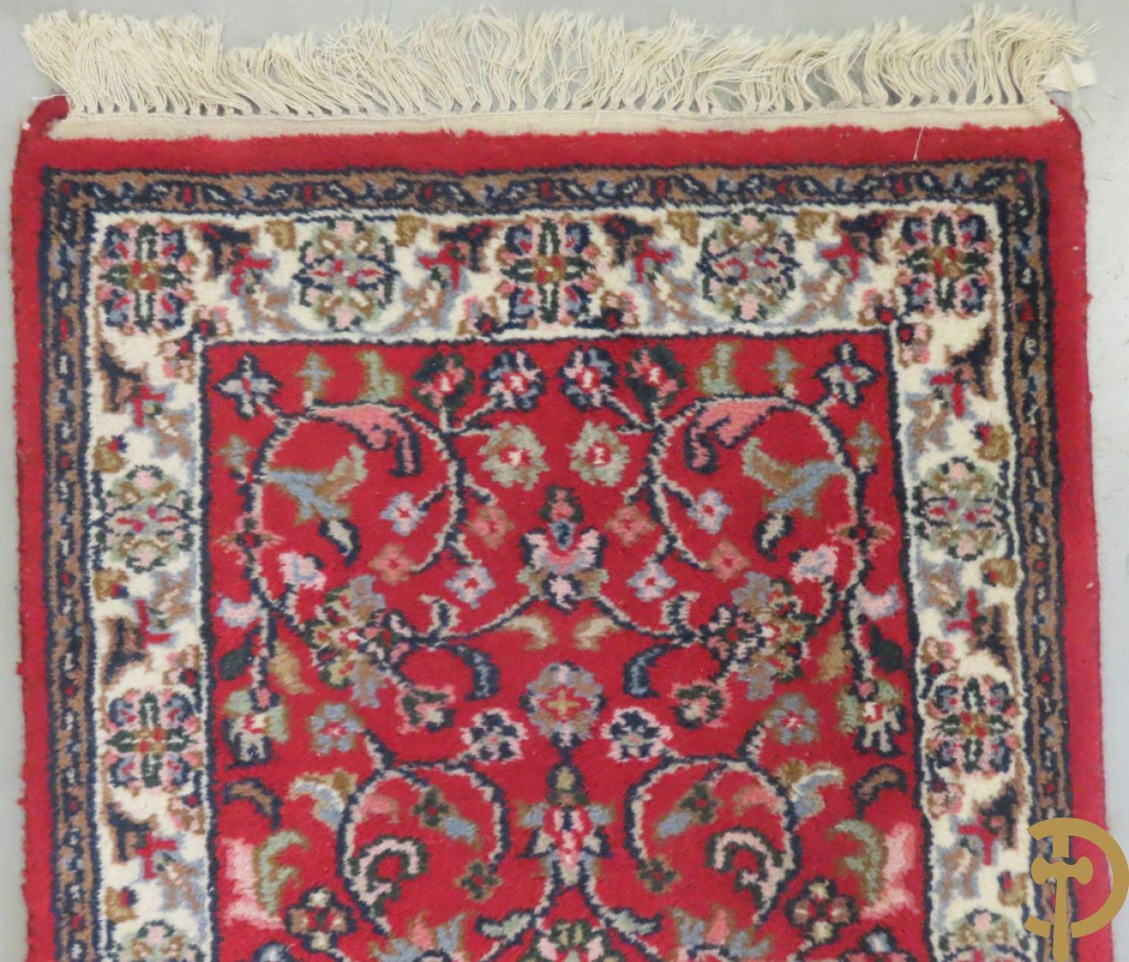 Vijf oosterse handgeknoopte tapijten