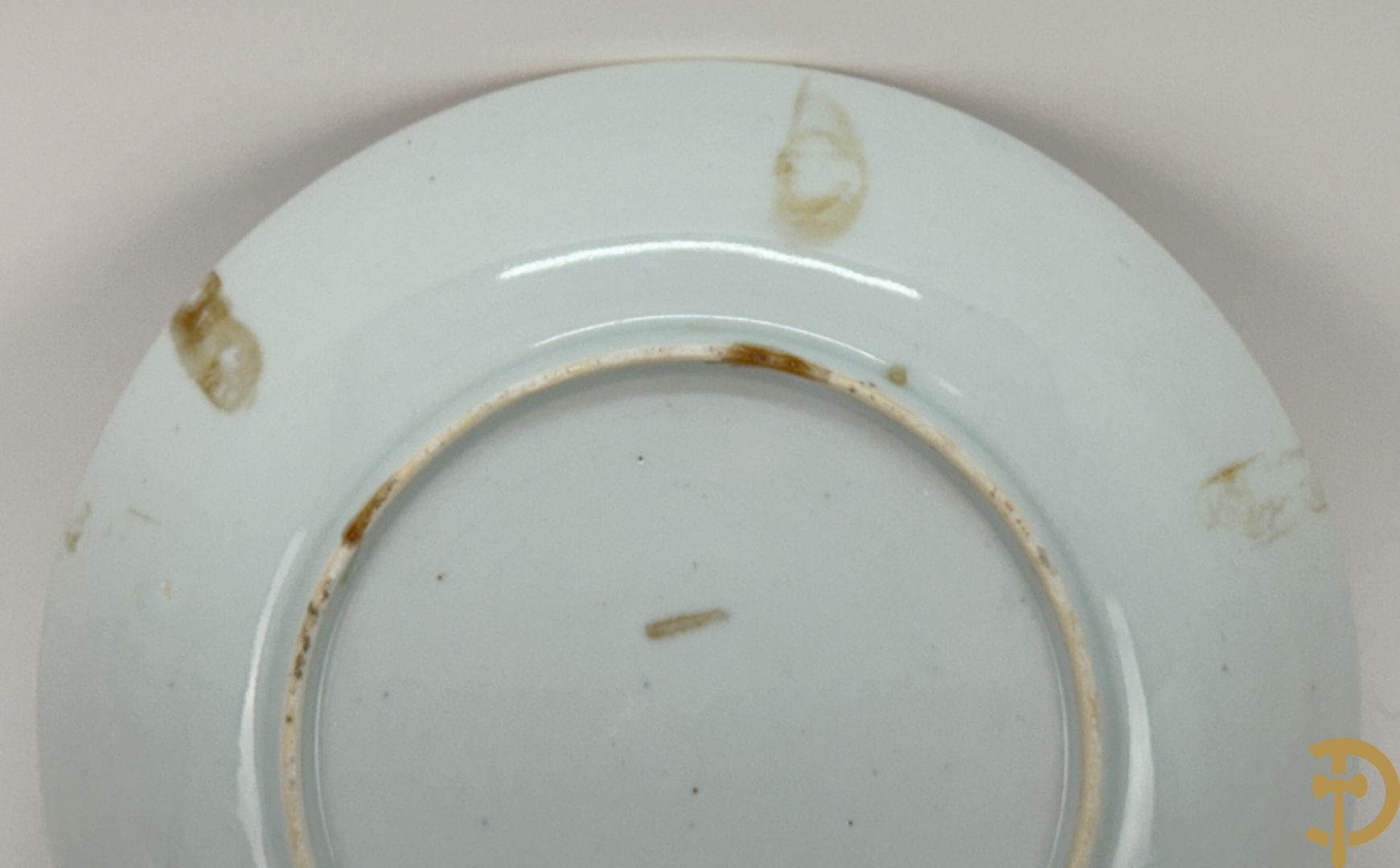 Twee Chinese porseleinen Imari bordjes, Kangxi + porseleinen bord met vogel- en bloemendecor Qian Long