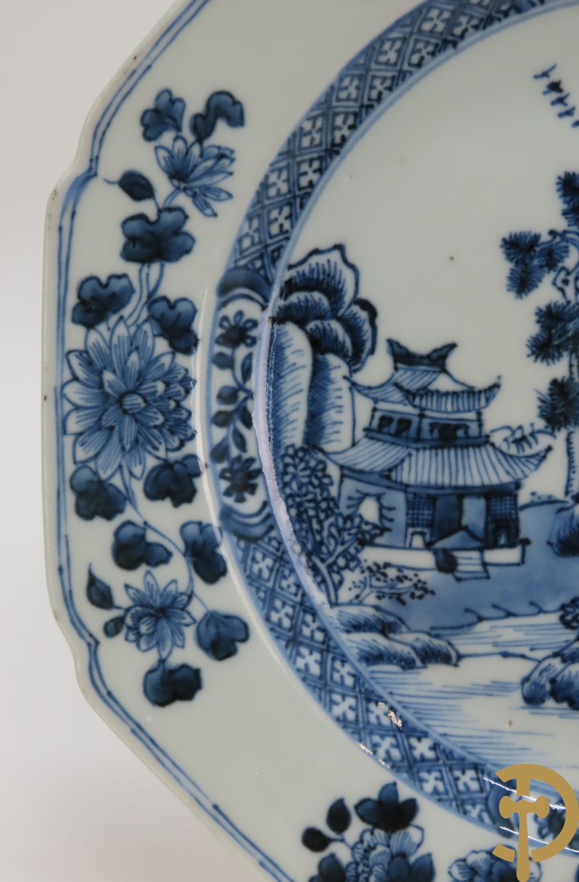 Set van 5 Chinese porseleinen borden met landschapsdecor