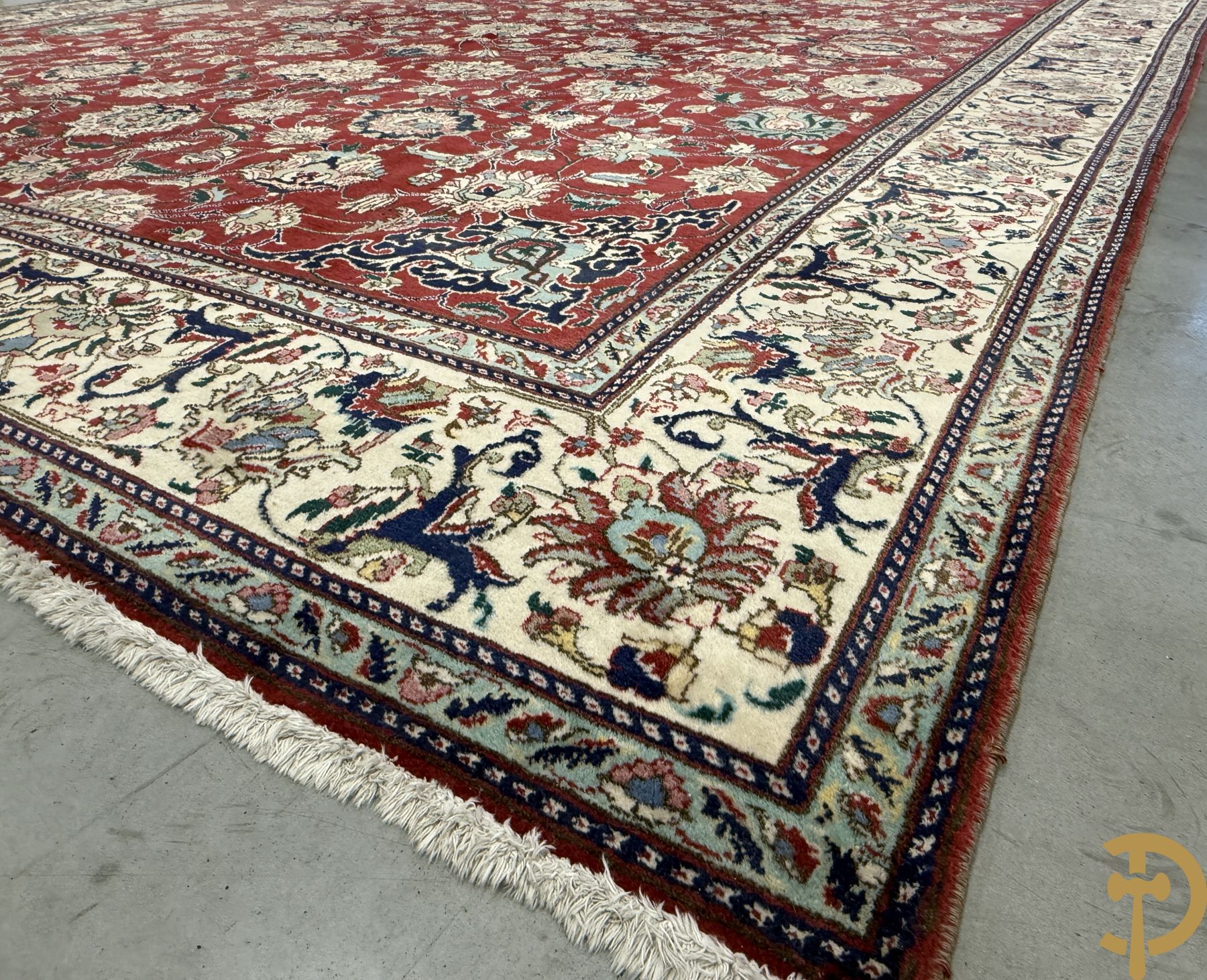 Oosters handgeknoopt tapijt Tabriz