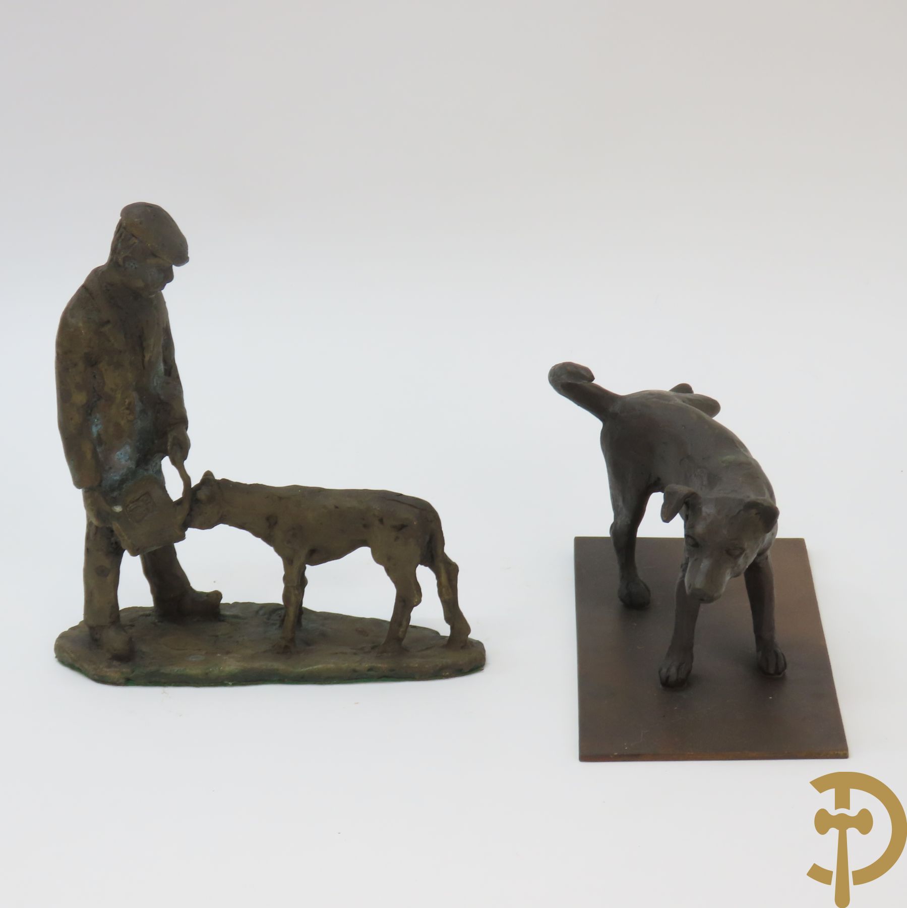 FRANTZEN get. 1999 'Hond' bronzen beeld 1/20 + 'Boer met kalf' brons