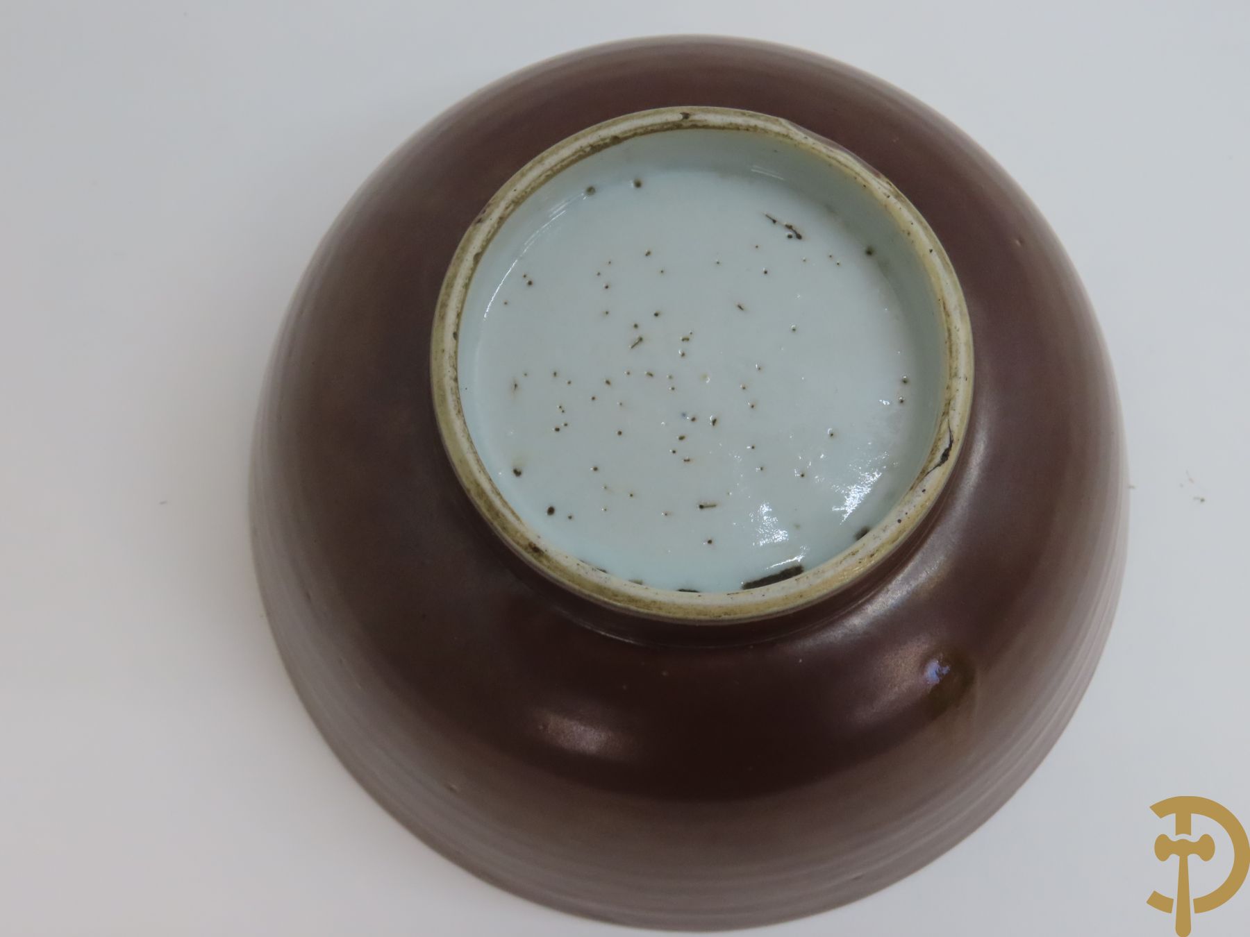 Zeven Chinese Imari bowls + theepot + dekselpotiche + hengselschaal