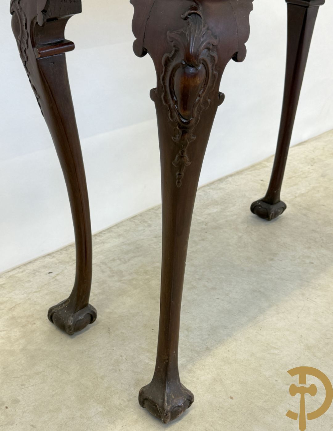 Openklapbare notelaren speeltafel met lade, op klauwepootjes, Queen Anne