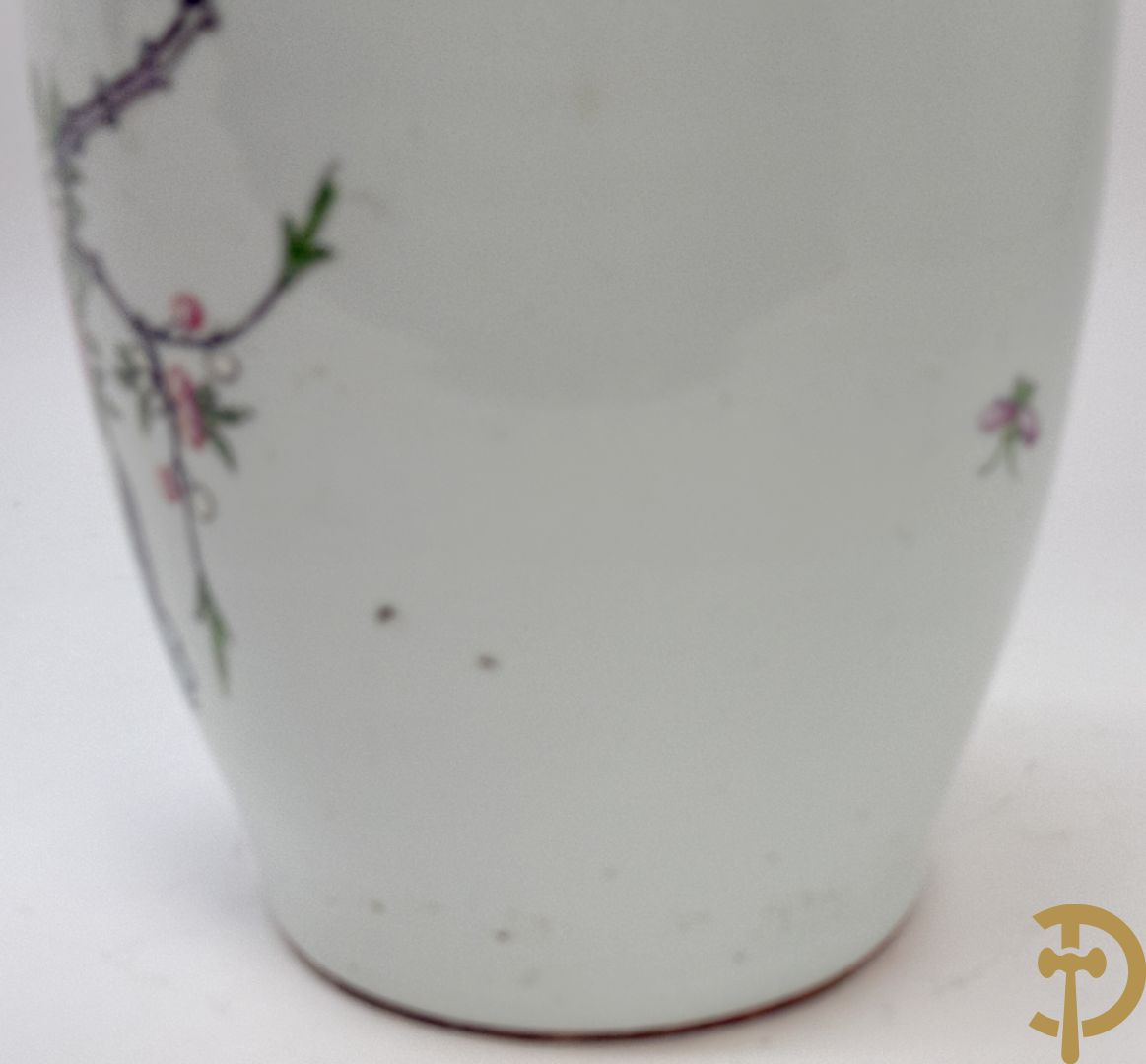 Chinese porseleinen vaas met decor van bloemen en vogels