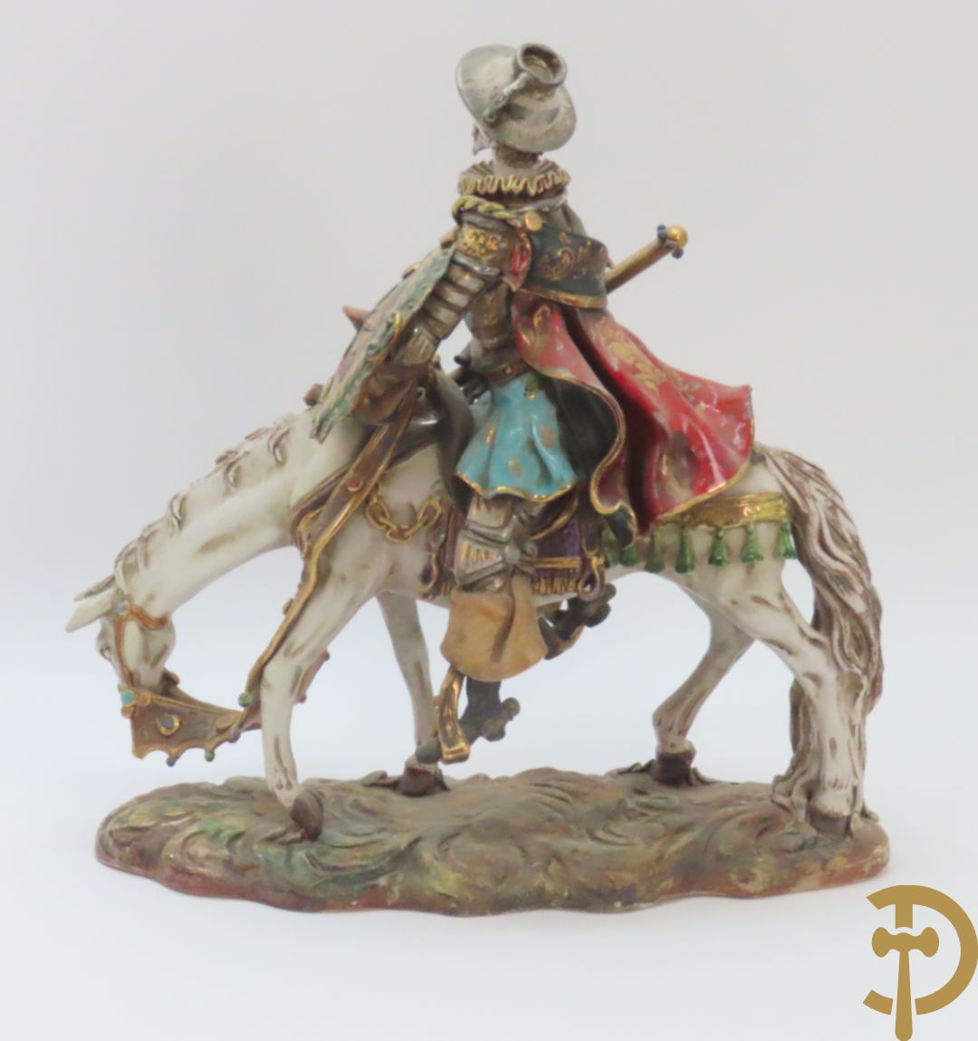 Beeld van Don Quichotte iop zijn paard n Italiaanse meerkleurige faience, Marioni P. gemerkt onderaan