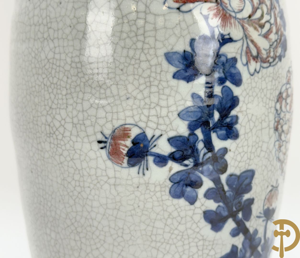 Chinese porseleinen blauw/witte Nankin vaas met bloemen- en vogeldecor en bezet met vruchten