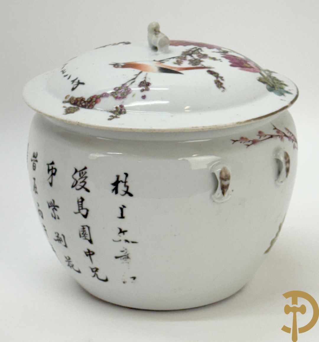 Chinese porseleinen dekselpotiche met vogel- en bloemendecor + Chinese porseleinen dekselkom met bloemen- en vogeldecor