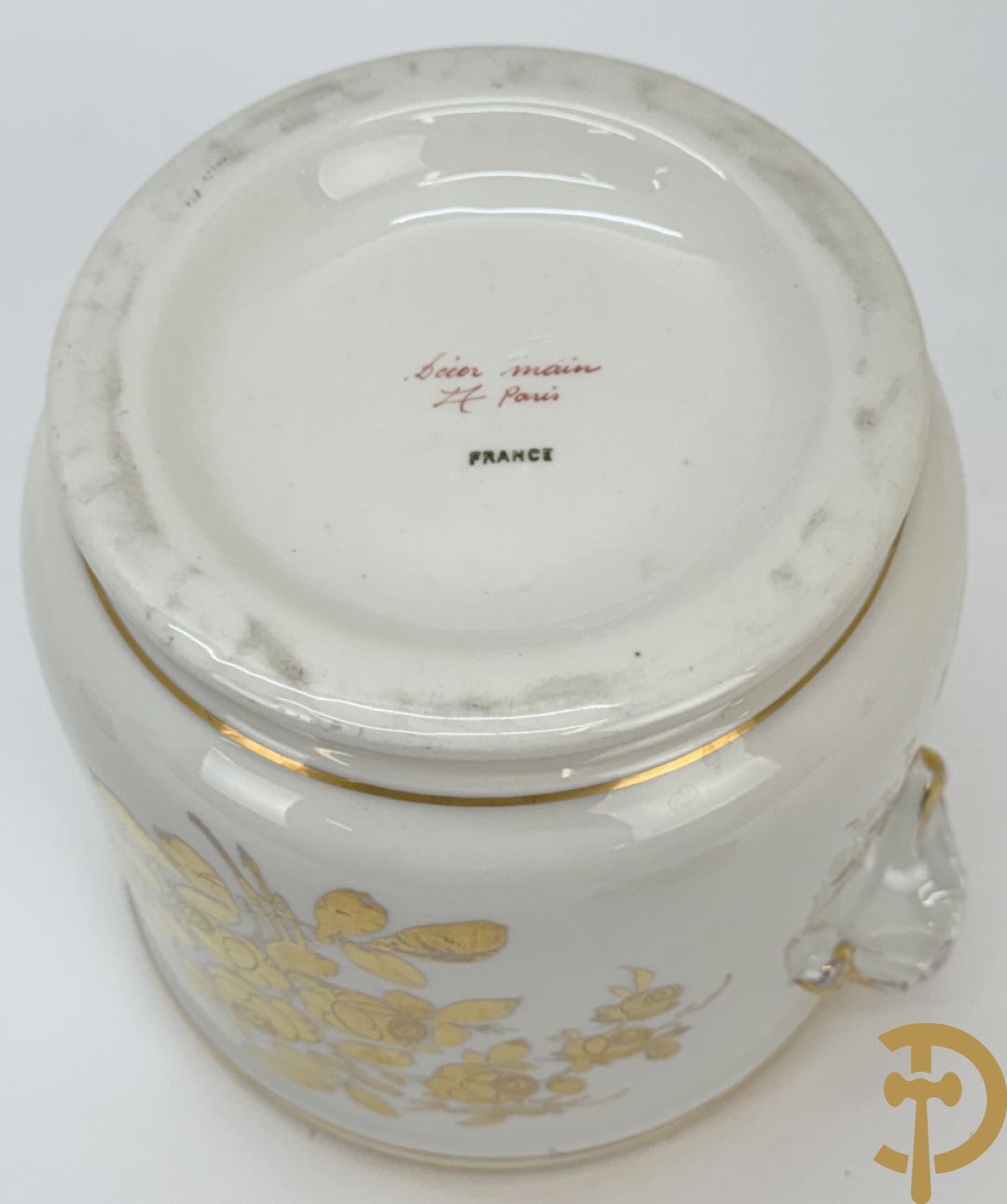 Porseleinen kopje en schoteltje met voorstelling van Napoleon te paard, JPC Chanele + kopje in Limoges porselein + cachepot met bloemendecor