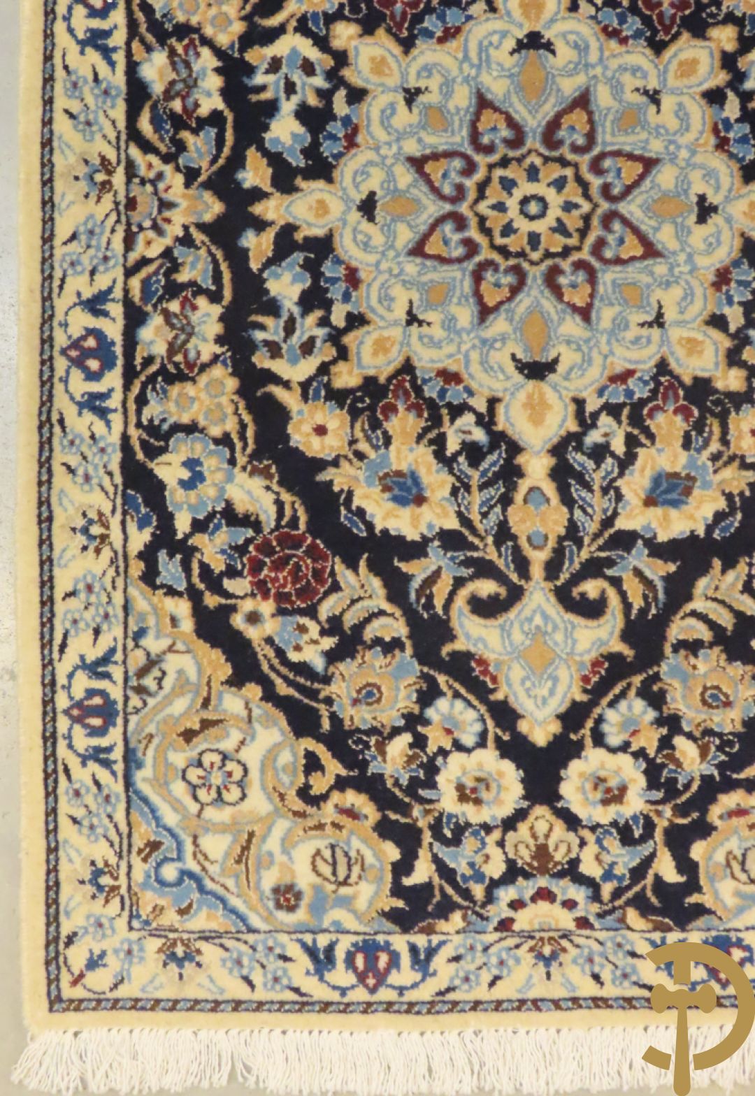 Twee oosterse handgeknoopte tapijten Nain