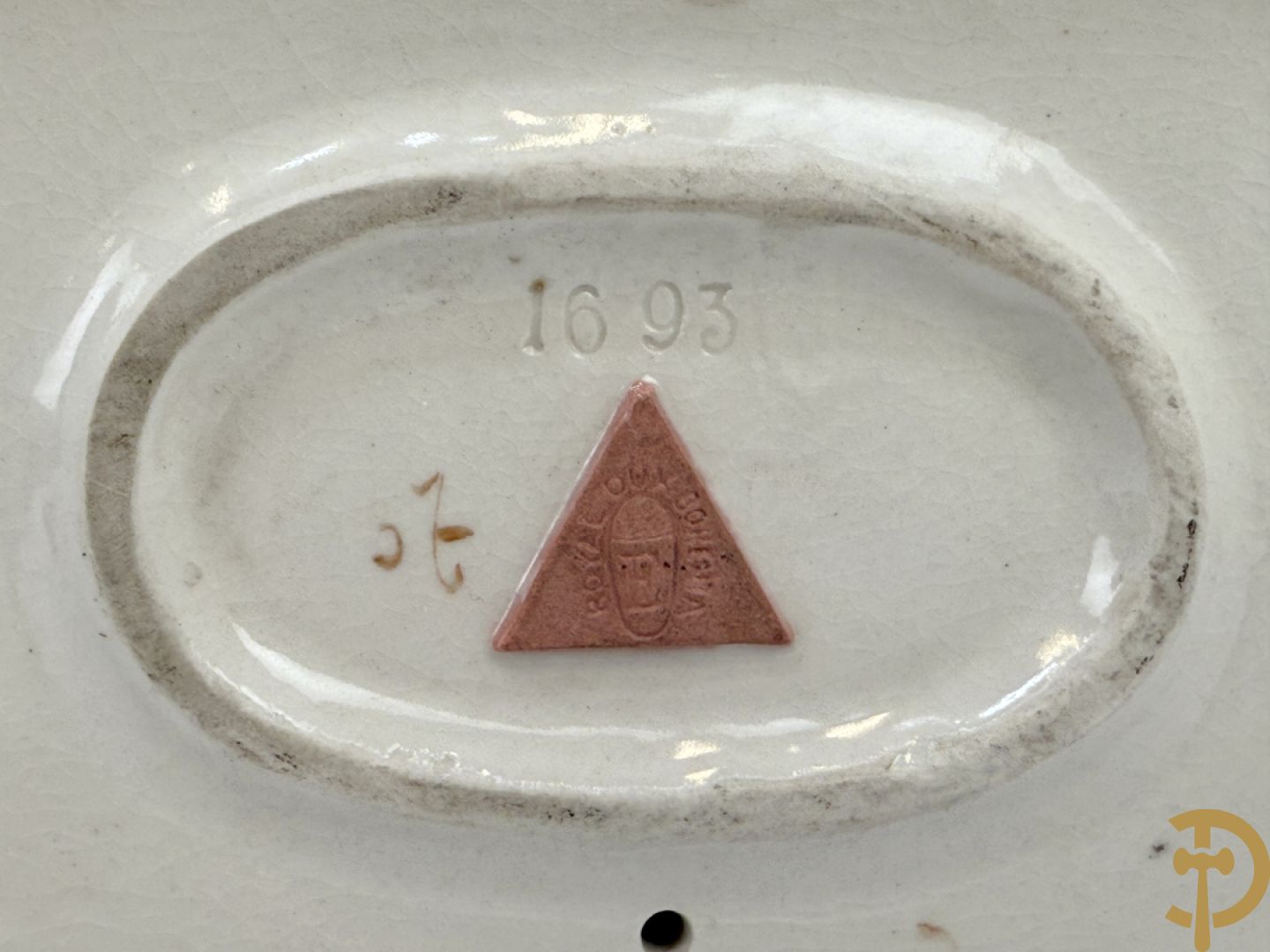 Royal Dux van jongeman op boerepaard, nummer 1693