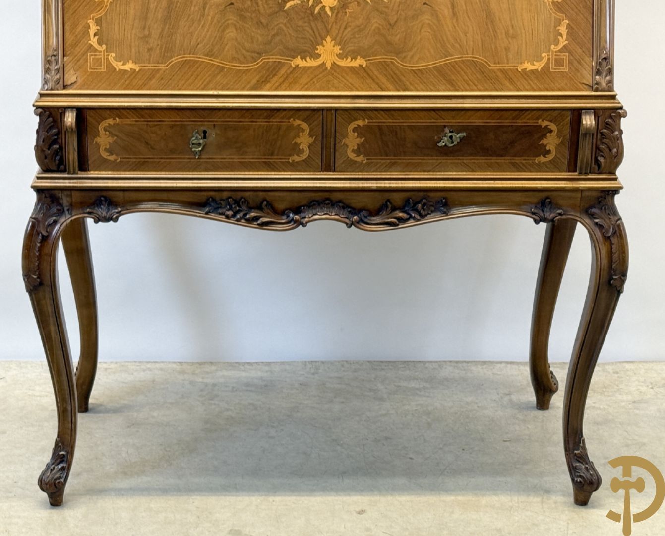 Notelaren secretaire met vitrine, Louis XV