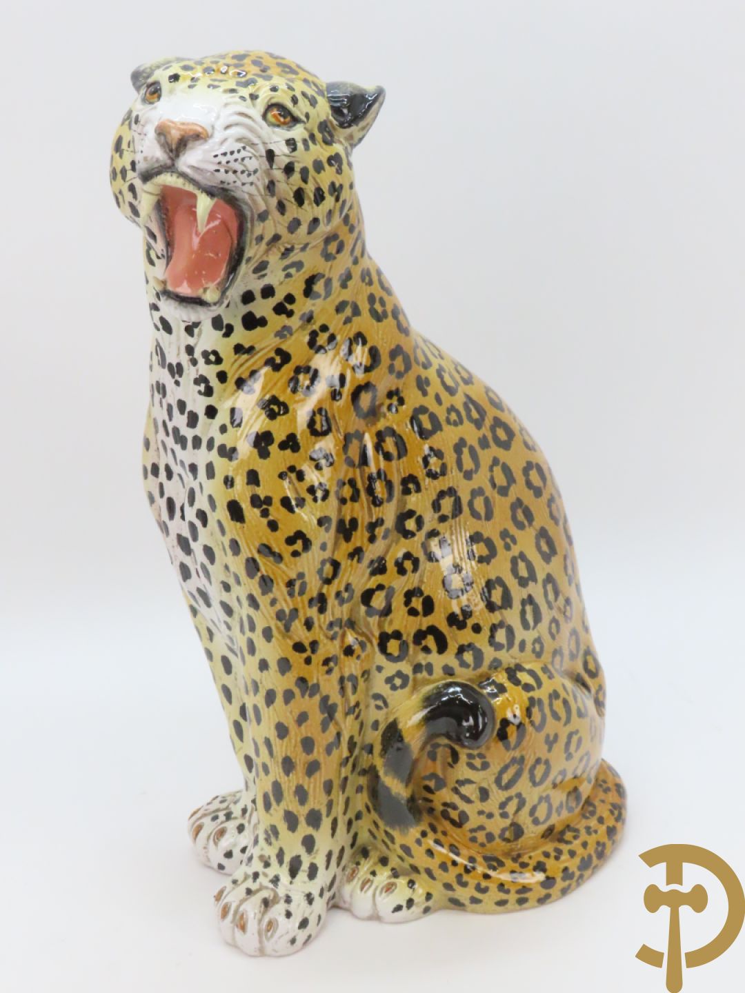 Keramieken luipaard, onderaan gestempeld Made in Italy