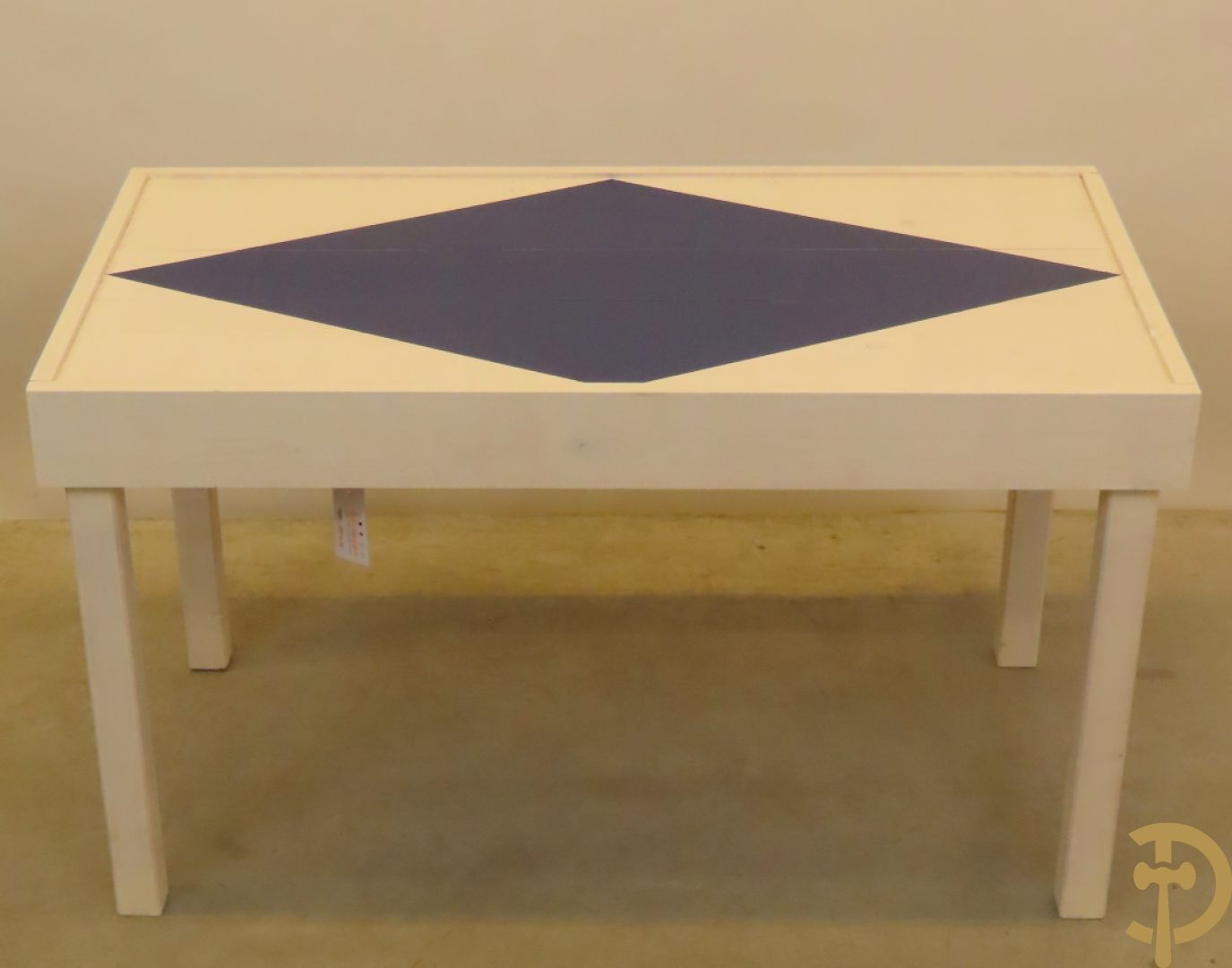 Dheedene Stefaan (van) Tafel : Reconstruction (An occasion for mistake) III, 2006 - 2007 div. + posters
Ed. 3 + I A.P. / # 1/3