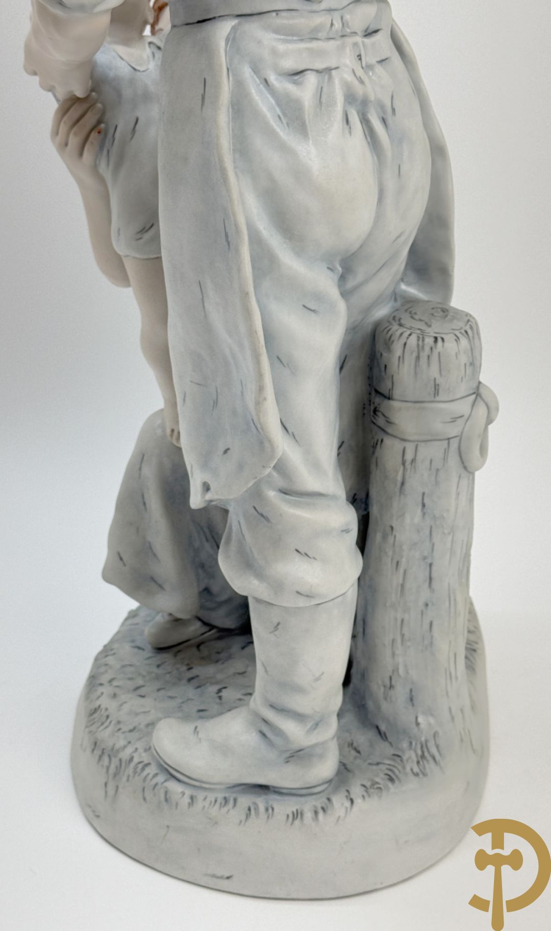 Royal Dux beeld van smid met vrouw en kind, nummer 11559