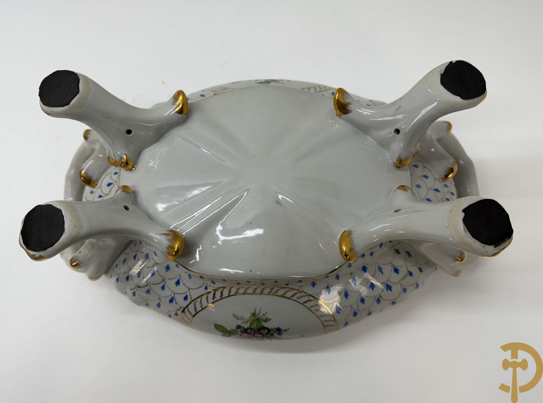 Wit porseleinen milieu de table met bloemendecor, Limoges gemerkt