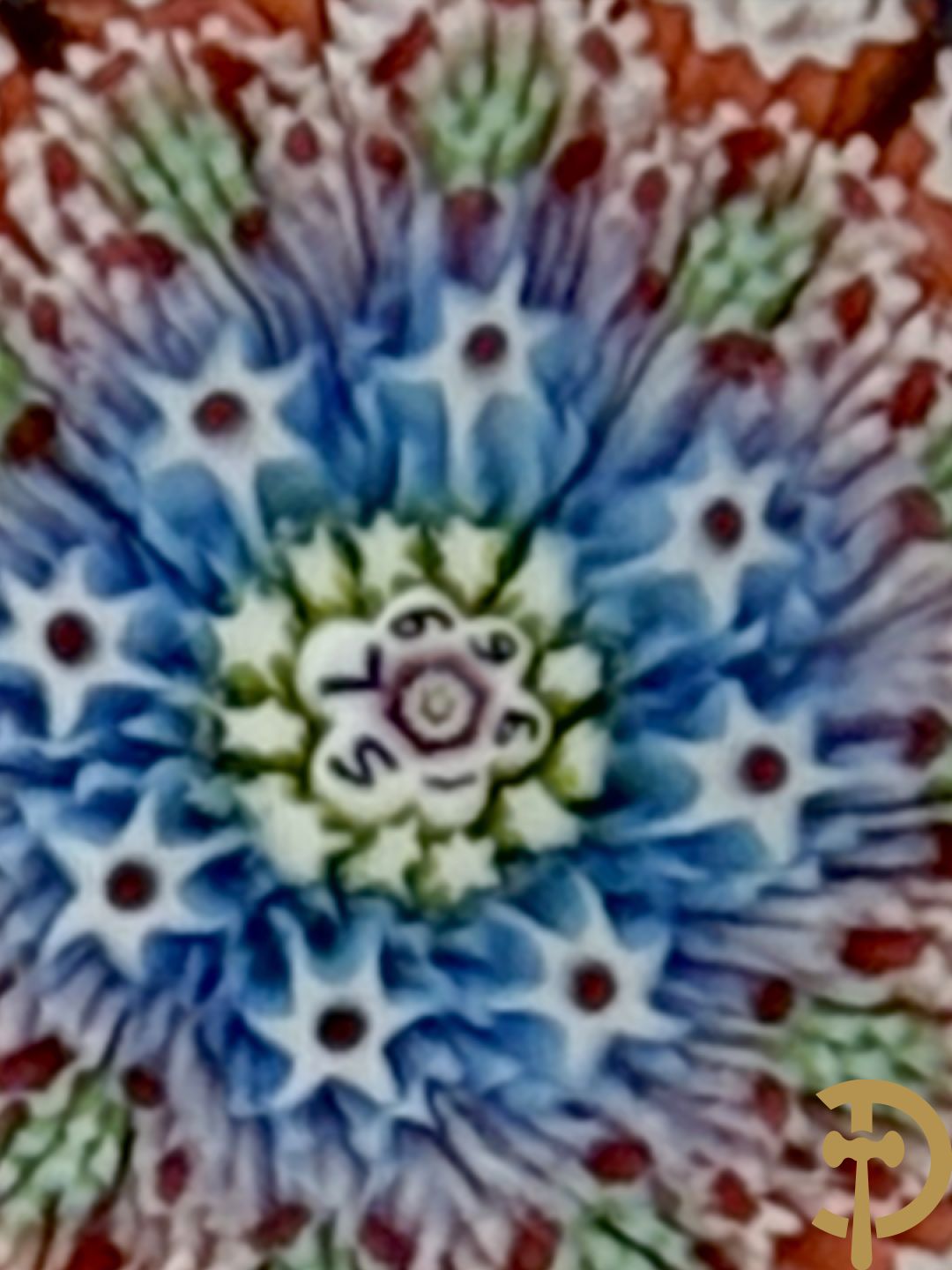 Saint Louis : Presse papier met mille fleurs decor, gedateerd 1969