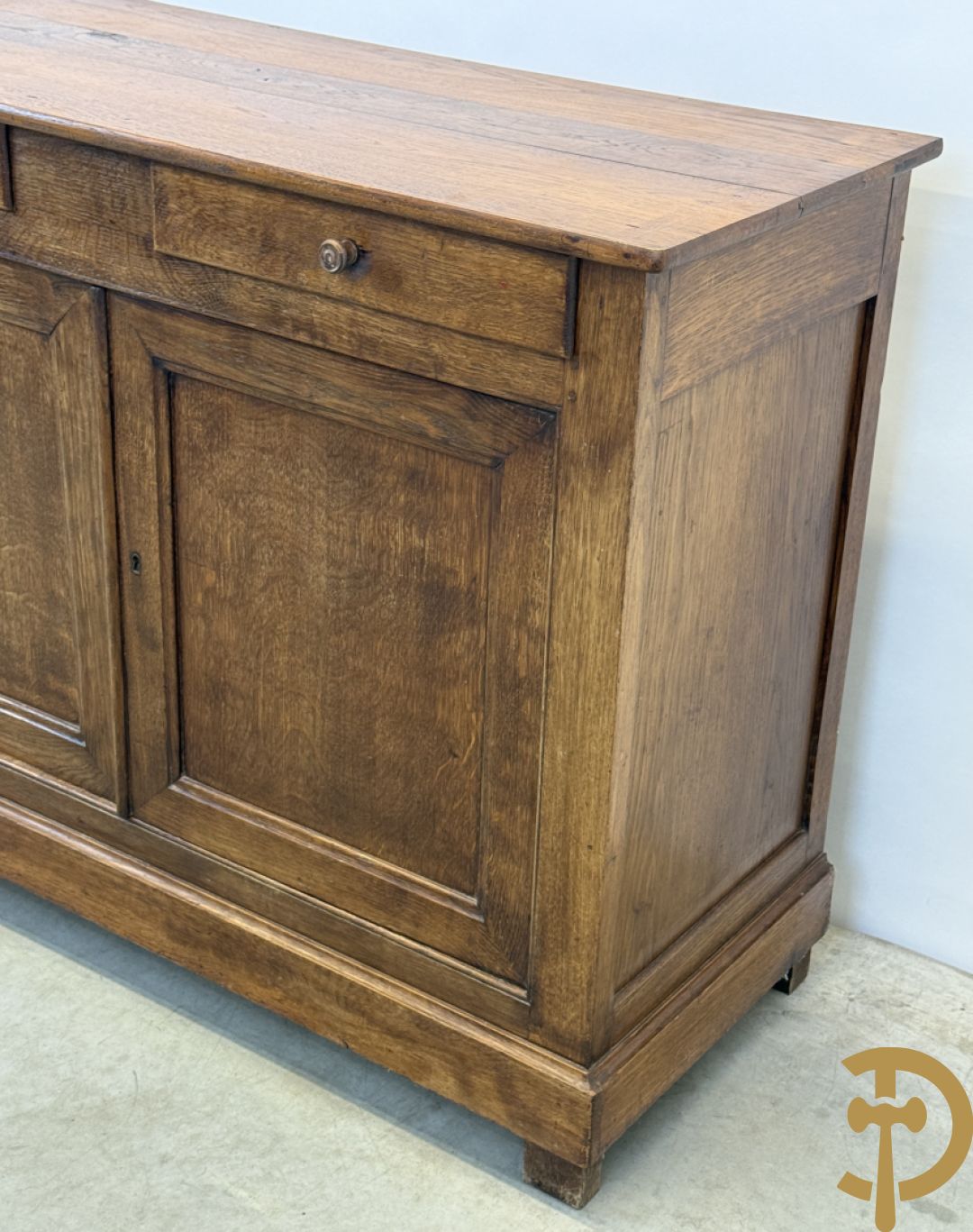 Masssief eiken tweedeursdresse Louis Philippe 19e