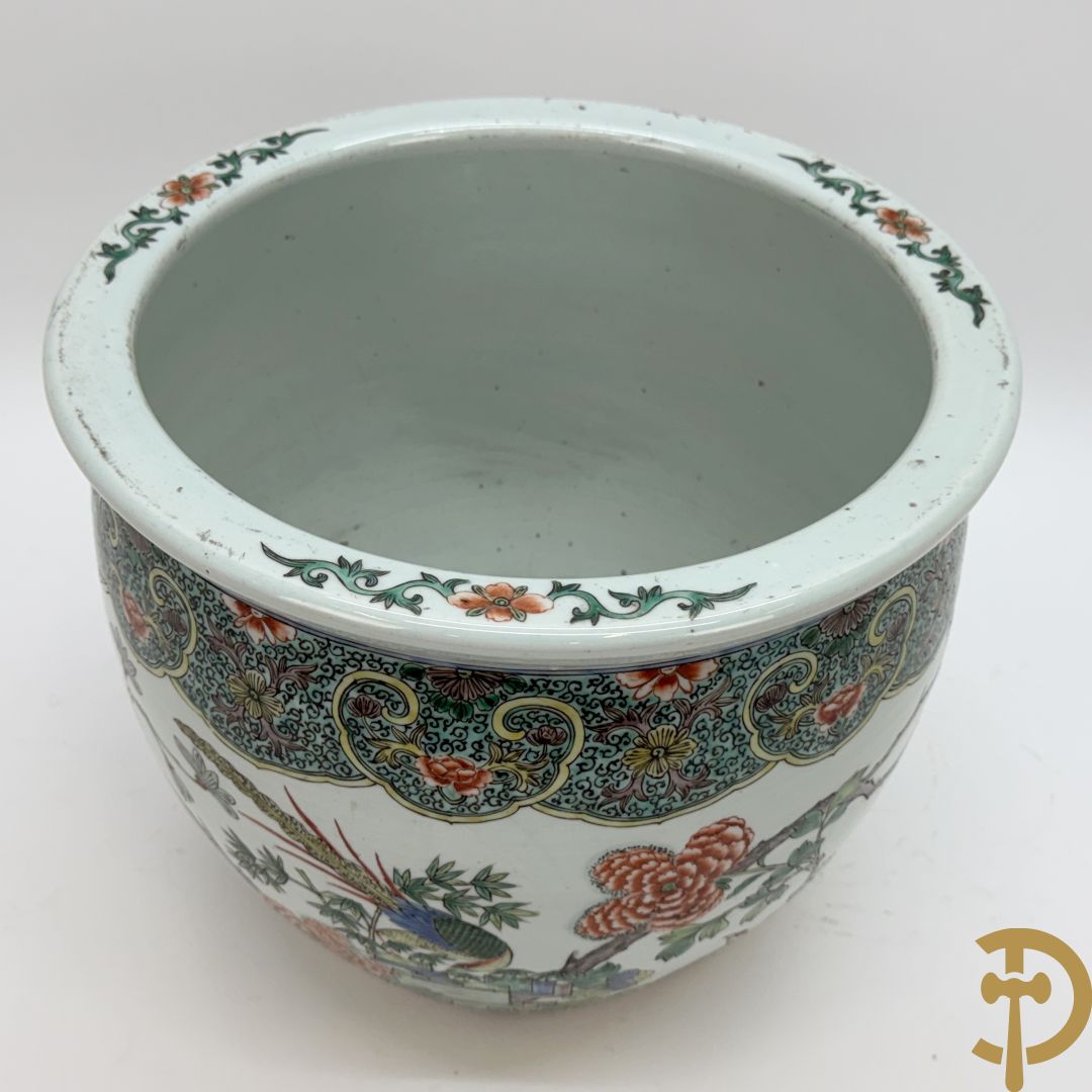 Chinese porseleinen cacheot met bloemen en vogeldecor