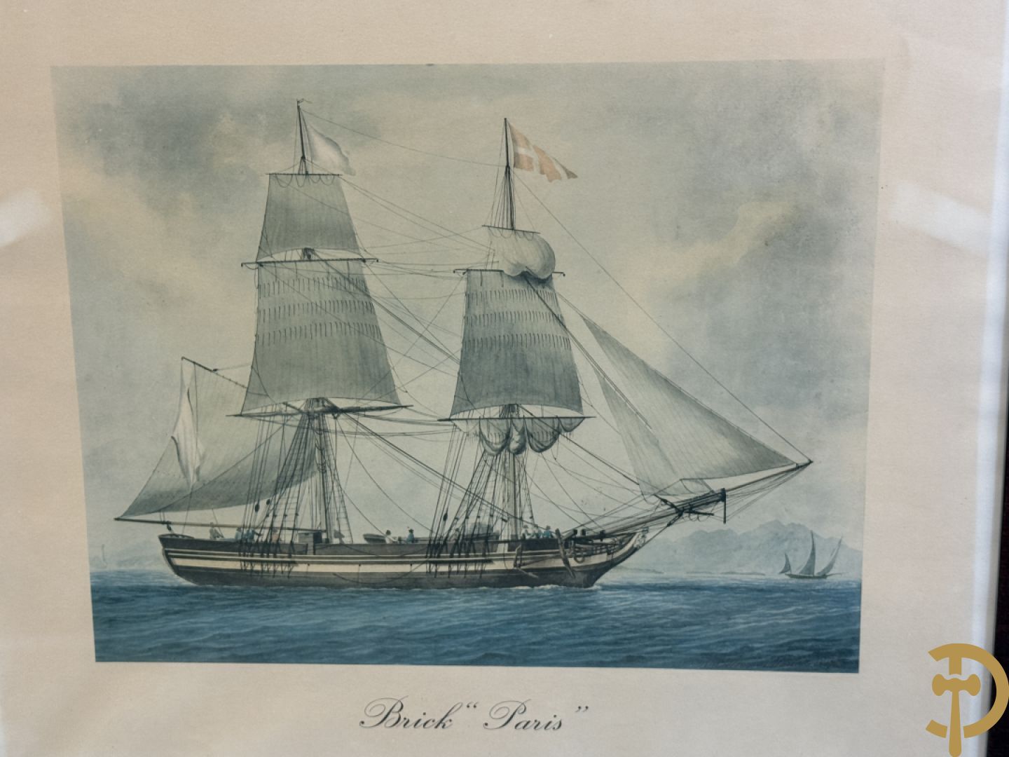 Negen decoratieve platen van jachten en zeilboten