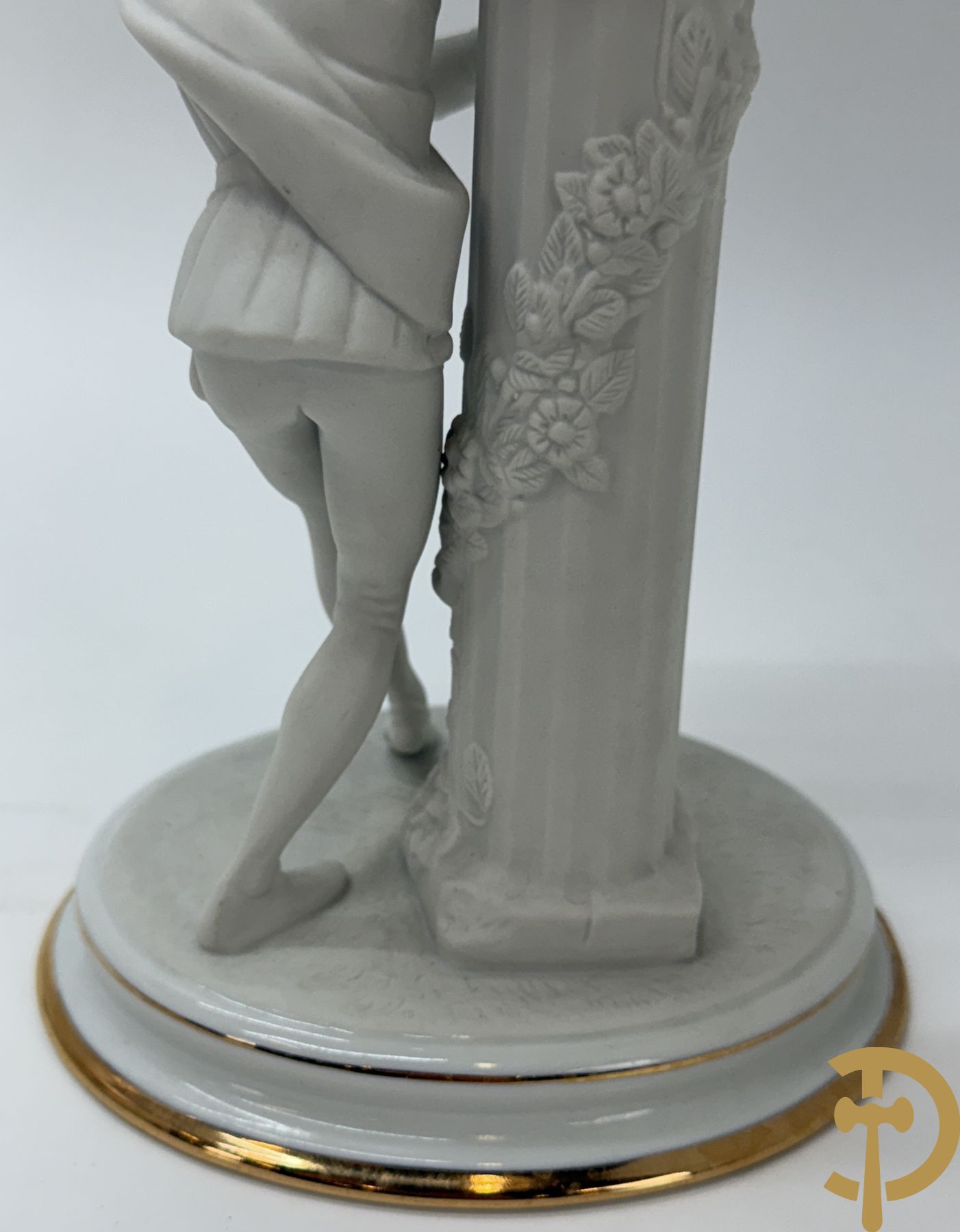 Paar porseleinen kandelaars van Franklin Mint 1986 uit de Romeo & Julia collection