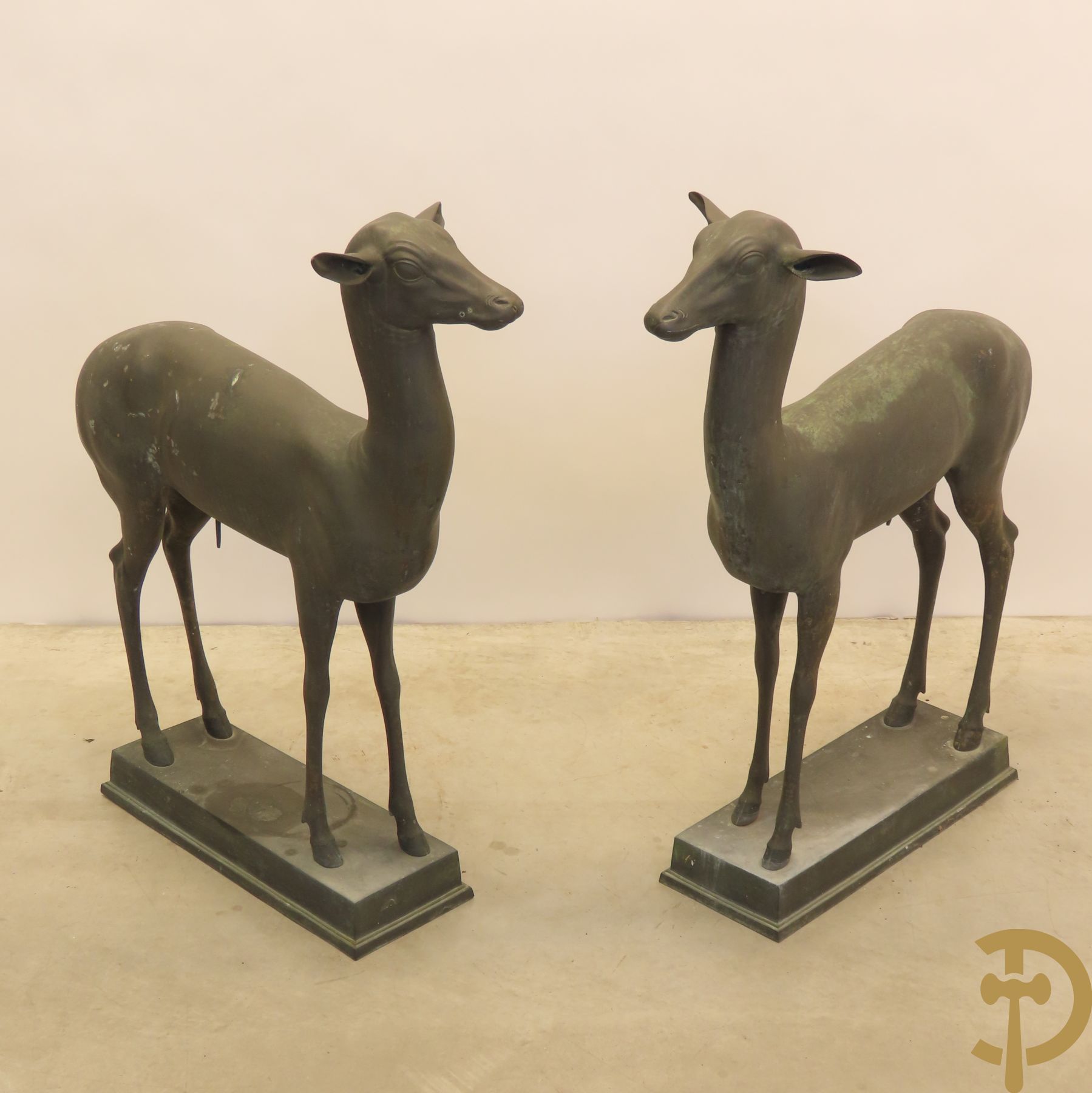 Paar bronzen bambi
